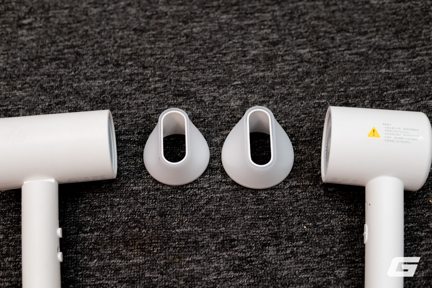 Cùng là máy sấy Xiaomi Mijia, nhưng giá chênh hơn 100.000đ thì khác biệt ở đâu?- Ảnh 3. Cùng là máy sấy Xiaomi Mijia, nhưng giá chênh hơn 100.000đ thì khác biệt ở đâu?- Ảnh 3.