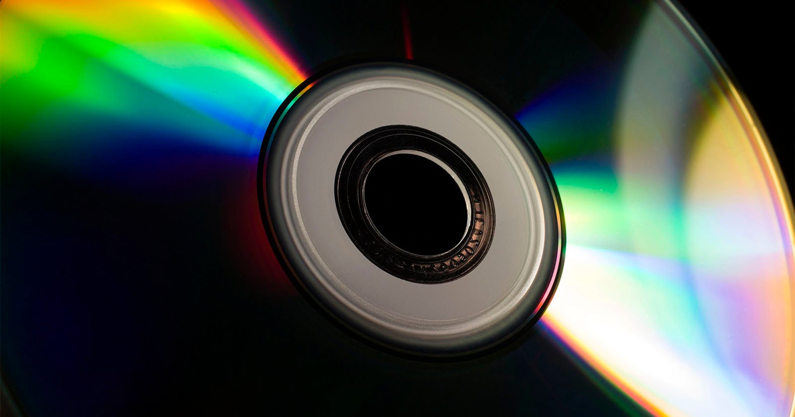 Từ đĩa than, cassette đến các nền tảng stream nhạc: Nhìn lại hành trình thưởng thức âm nhạc của thế hệ 7X, 8X- Ảnh 7. Từ đĩa than, cassette đến các nền tảng stream nhạc: Nhìn lại hành trình thưởng thức âm nhạc của thế hệ 7X, 8X- Ảnh 7.