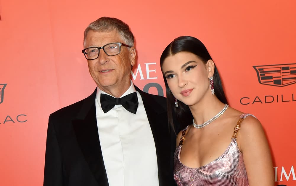Chán nghỉ hưu, tỷ phú Bill Gates làm nhân viên chăm sóc khách hàng- Ảnh 1. Chán nghỉ hưu, tỷ phú Bill Gates làm nhân viên chăm sóc khách hàng- Ảnh 1.