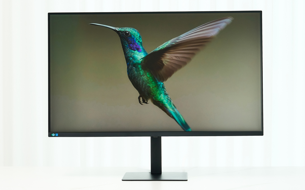 Samsung ra mắt màn hình 37 inch 4K "siêu to khổng lồ"- Ảnh 1. Samsung ra mắt màn hình 37 inch 4K "siêu to khổng lồ"- Ảnh 1.