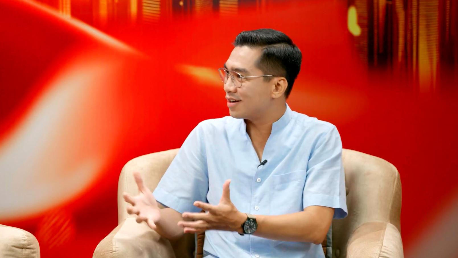 Từ bát bánh đa cua đến VNeID: Xem Pew Pew và Duy Thẩm chỉ cách "Kiến tạo Đất nước" từ các nội dung giản đơn nhất- Ảnh 2.