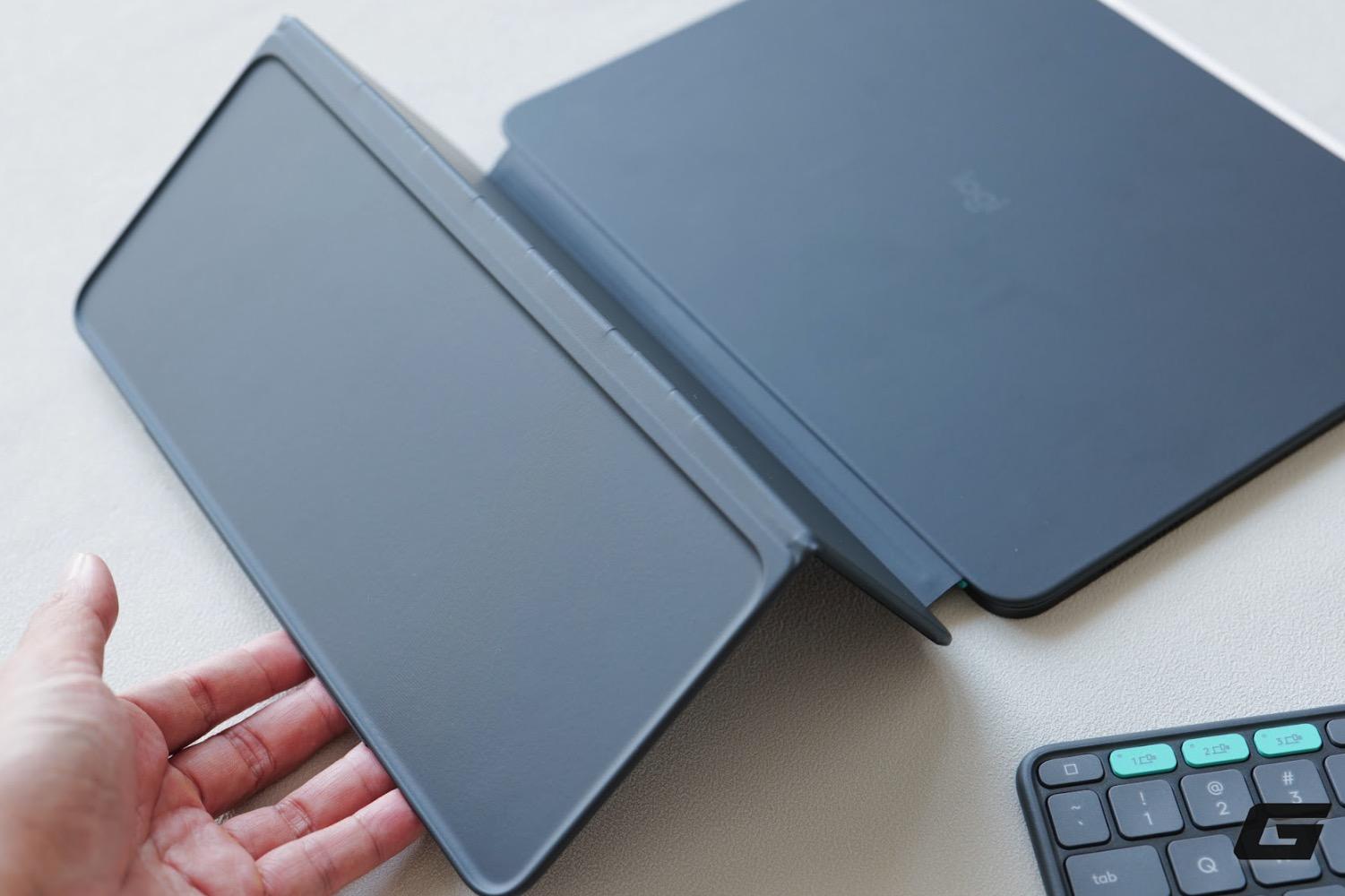 Trải nghiệm Logitech Flip Folio: Một trong những bao da kiêm bàn phím rời độc đáo nhất dành cho iPad- Ảnh 4. Trải nghiệm Logitech Flip Folio: Một trong những bao da kiêm bàn phím rời độc đáo nhất dành cho iPad- Ảnh 4.