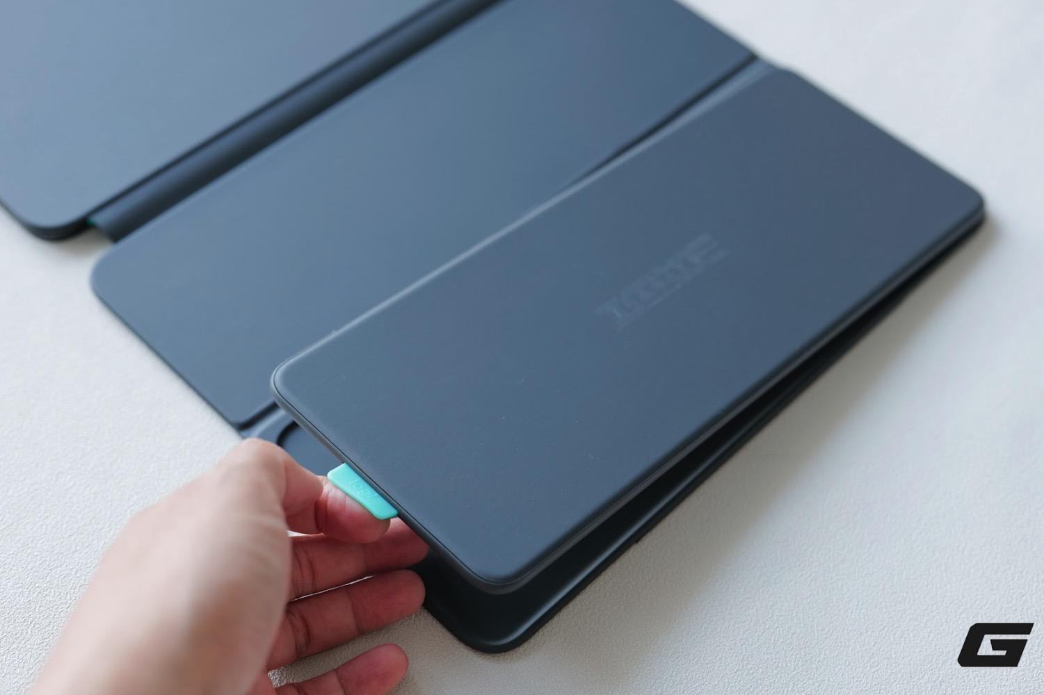 Trải nghiệm Logitech Flip Folio: Một trong những bao da kiêm bàn phím rời độc đáo nhất dành cho iPad- Ảnh 6. Trải nghiệm Logitech Flip Folio: Một trong những bao da kiêm bàn phím rời độc đáo nhất dành cho iPad- Ảnh 6.
