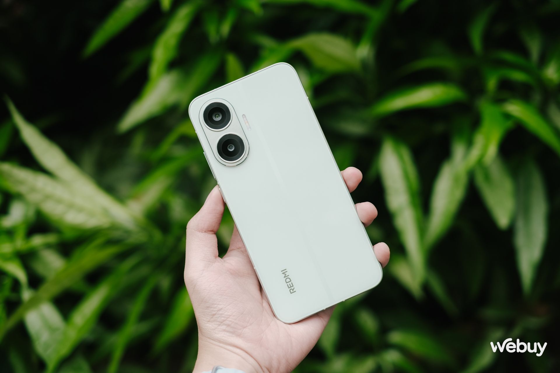 Không tiếng Việt, không Google, chậm thông báo, ấy thế mà bộ đôi smartphone tầm trung này của Xiaomi vẫn bán chạy- Ảnh 2. Không tiếng Việt, không Google, chậm thông báo, ấy thế mà bộ đôi smartphone tầm trung này của Xiaomi vẫn bán chạy- Ảnh 2.