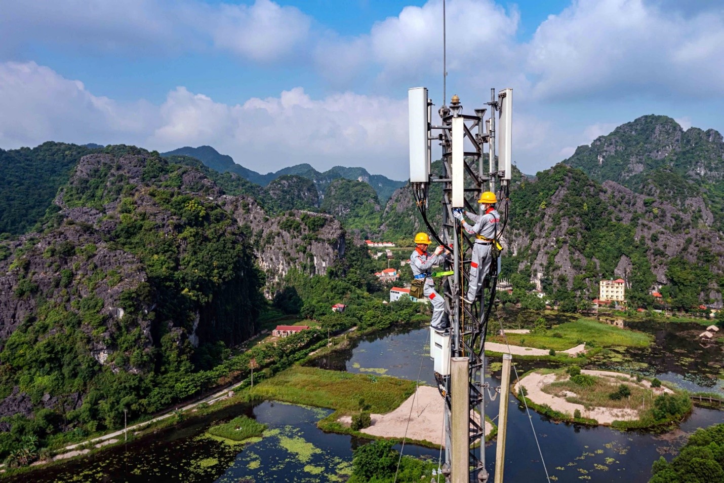 Vì sao Viettel ‘vượt mặt’ nhiều ‘ông lớn’ quốc tế, lọt Top 3 Mạng di động nhanh nhất thế giới?- Ảnh 2.