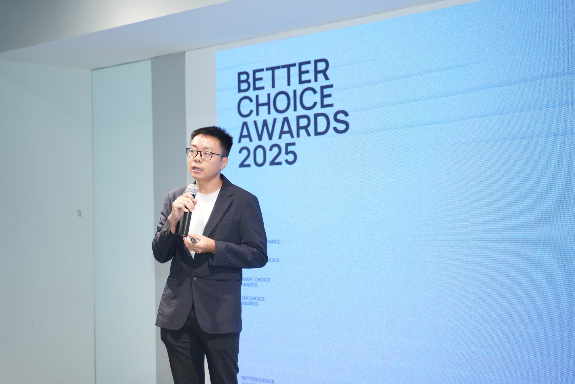 "Người Việt đón nhận sản phẩm Việt": Thông điệp được nhấn mạnh tại Better Choice Awards 2025- Ảnh 1. "Người Việt đón nhận sản phẩm Việt": Thông điệp được nhấn mạnh tại Better Choice Awards 2025- Ảnh 1.