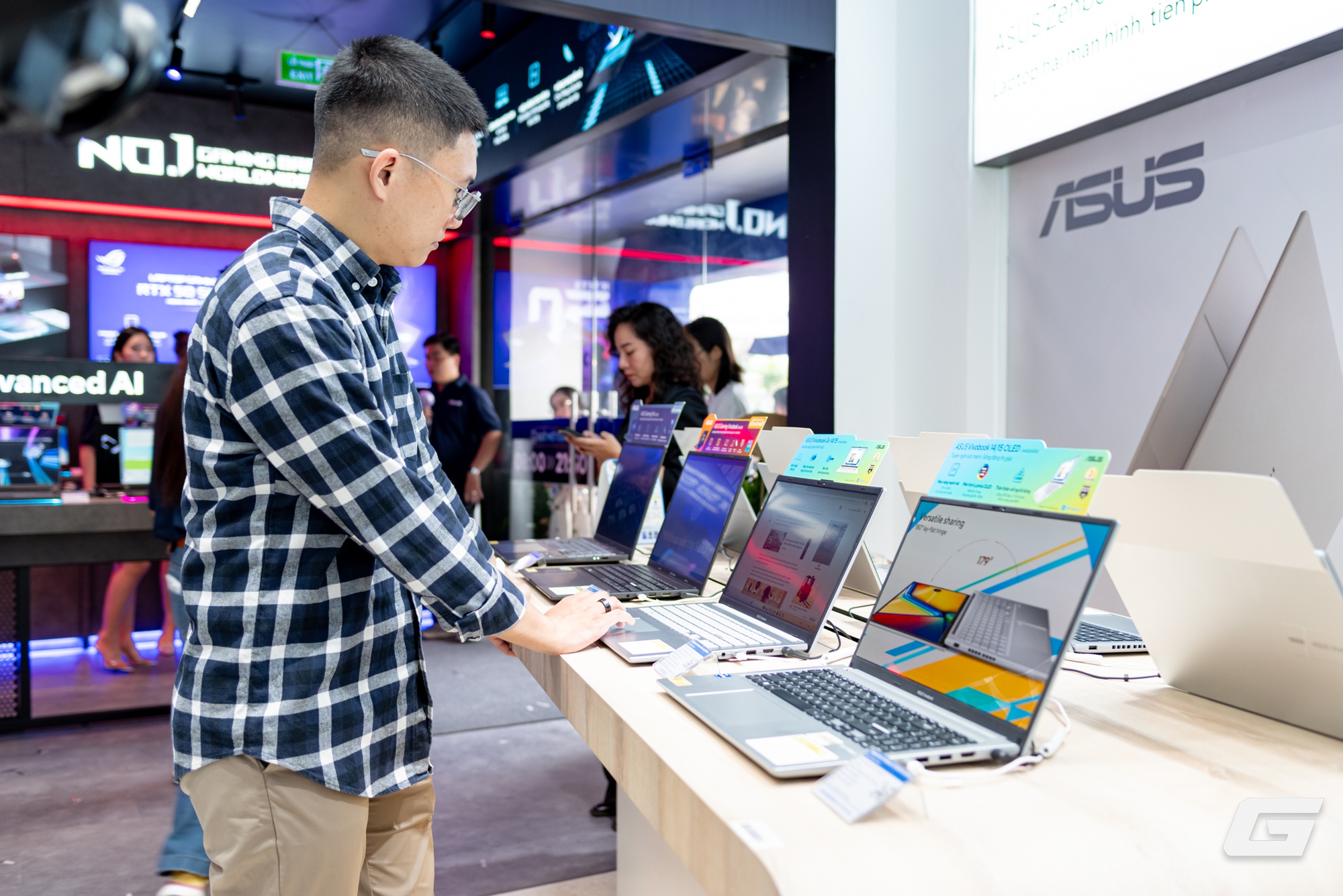 ASUS mang trải nghiệm AI PC đến gần hơn với người tiêu dùng thông qua mô hình ASUS Exclusive Store- Ảnh 11.