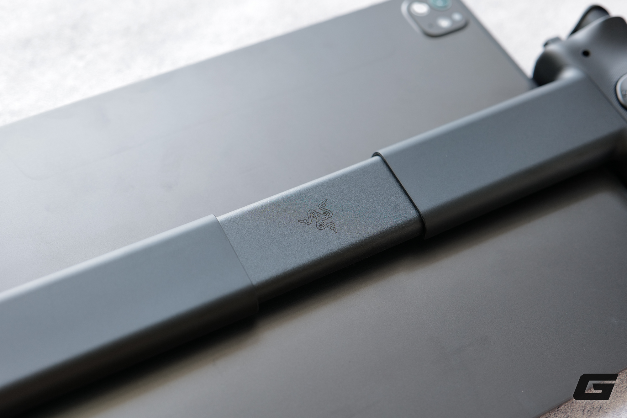 Trải nghiệm Kishi V3 Pro XL: Tay cầm "chuẩn console" cho tablet lớn, phối cùng tai nghe Hammerhead V3 tạo ra combo "chuẩn Razer" cực chất- Ảnh 11. Trải nghiệm Kishi V3 Pro XL: Tay cầm "chuẩn console" cho tablet lớn, phối cùng tai nghe Hammerhead V3 tạo ra combo "chuẩn Razer" cực chất- Ảnh 11.