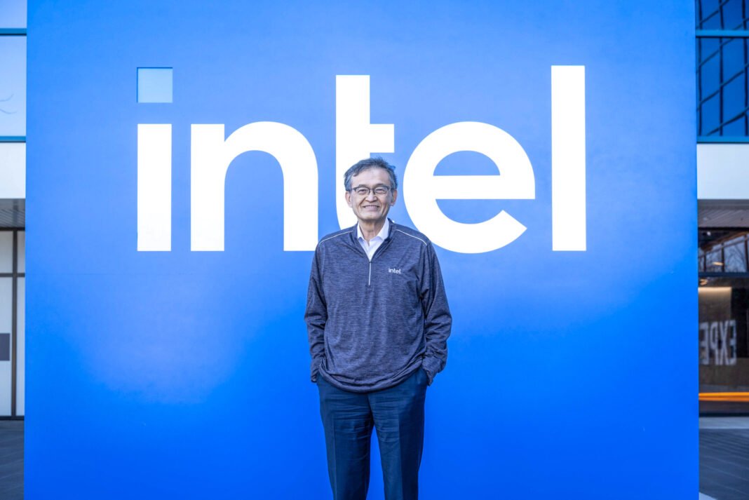 Tổng thống Trump nói với CEO Intel: Ông từ chức đi- Ảnh 2.