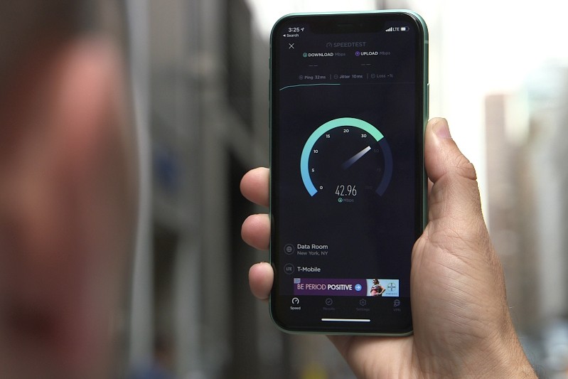 Việt Nam tạo cú sốc: Viettel và Vinaphone lọt top toàn cầu về tốc độ mạng, vượt mặt nhiều 'ông lớn'- Ảnh 1.