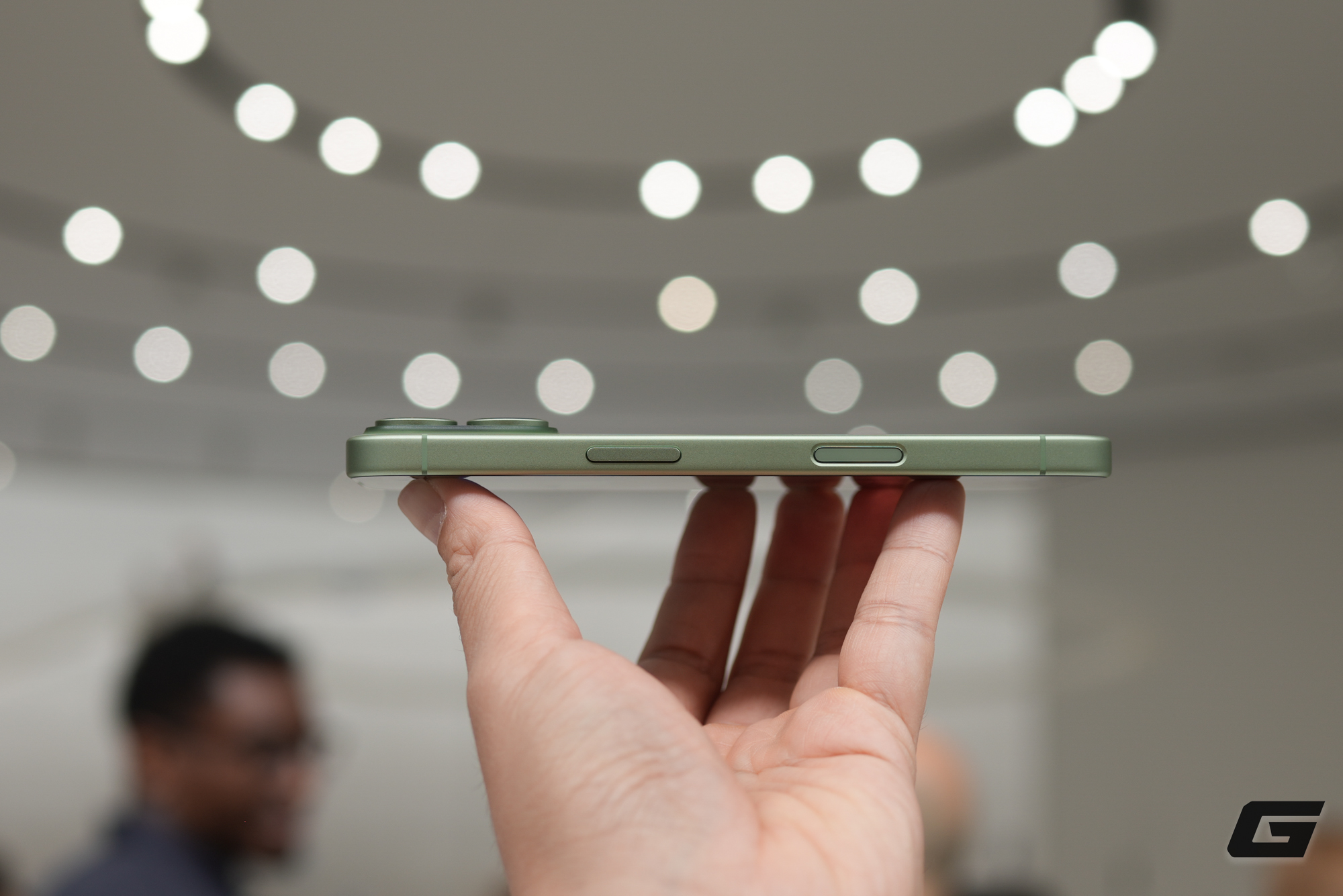 Trên tay iPhone 17 "cuối cùng cũng có 120Hz": Apple đã làm đúng điều người dùng mong đợi từ lâu- Ảnh 7. Trên tay iPhone 17 "cuối cùng cũng có 120Hz": Apple đã làm đúng điều người dùng mong đợi từ lâu- Ảnh 7.