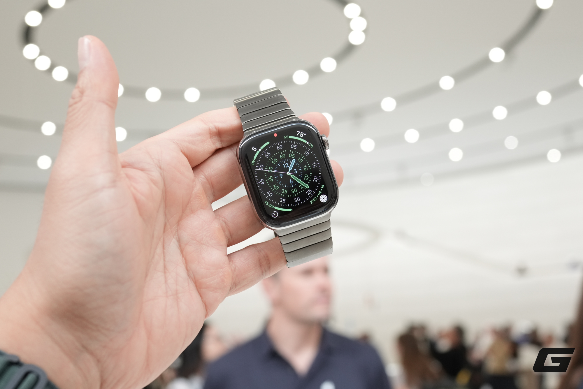 Cận cảnh bộ 3 Apple Watch mới tại sự kiện ra mắt: Những nâng cấp rõ rệt của Series 11, Ultra 3 và SE 3- Ảnh 6. Cận cảnh bộ 3 Apple Watch mới tại sự kiện ra mắt: Những nâng cấp rõ rệt của Series 11, Ultra 3 và SE 3- Ảnh 6.