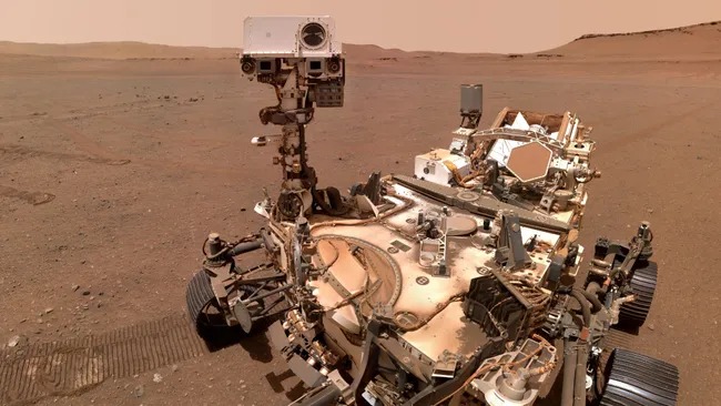 NASA công bố 'dấu hiệu rõ ràng nhất' về sự sống trên Sao Hỏa- Ảnh 1.