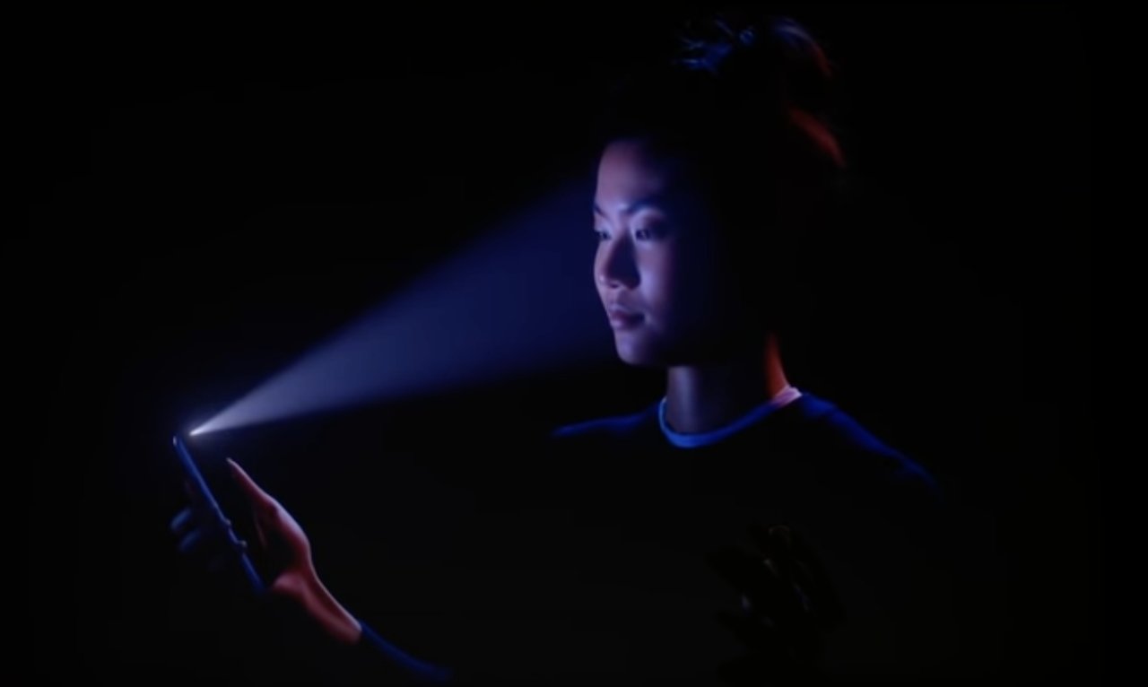 8 năm trước: iPhone X ra mắt, tạo nên chuẩn mực mới và định hình lại cách người dùng sử dụng smartphone- Ảnh 2. 8 năm trước: iPhone X ra mắt, tạo nên chuẩn mực mới và định hình lại cách người dùng sử dụng smartphone- Ảnh 2.