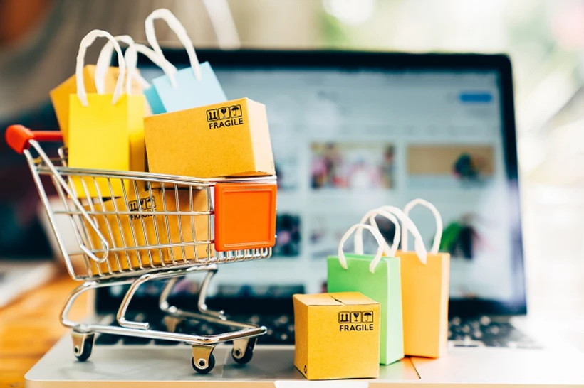 Mua phải hàng giả, hàng nhái trên online, người tiêu dùng có thể làm gì để lấy lại tiền?- Ảnh 1. Mua phải hàng giả, hàng nhái trên online, người tiêu dùng có thể làm gì để lấy lại tiền?- Ảnh 1.