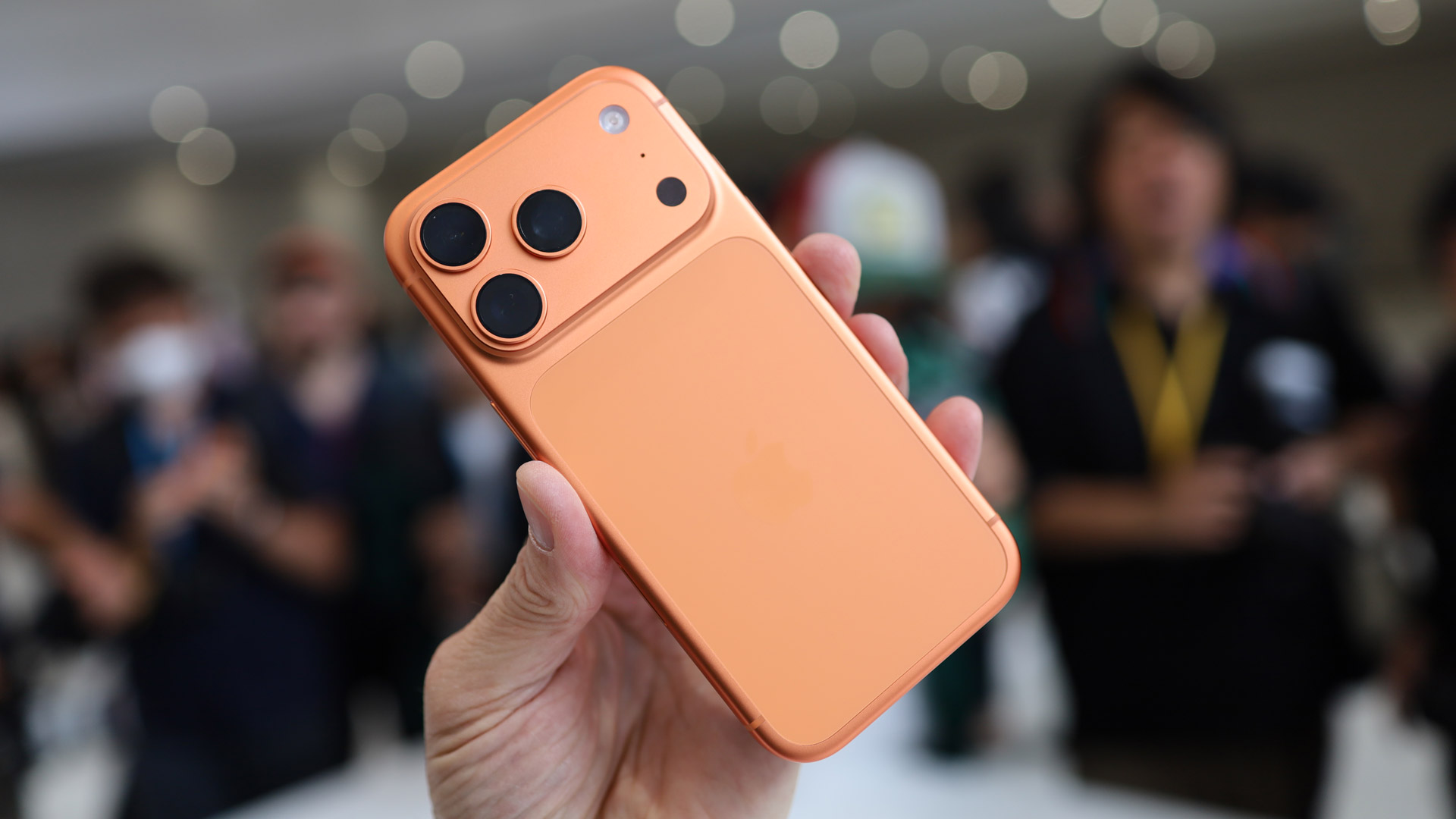 Mua iPhone 17 ở đâu rẻ nhất thế giới, ở đâu đắt nhất?- Ảnh 1. Mua iPhone 17 ở đâu rẻ nhất thế giới, ở đâu đắt nhất?- Ảnh 1.