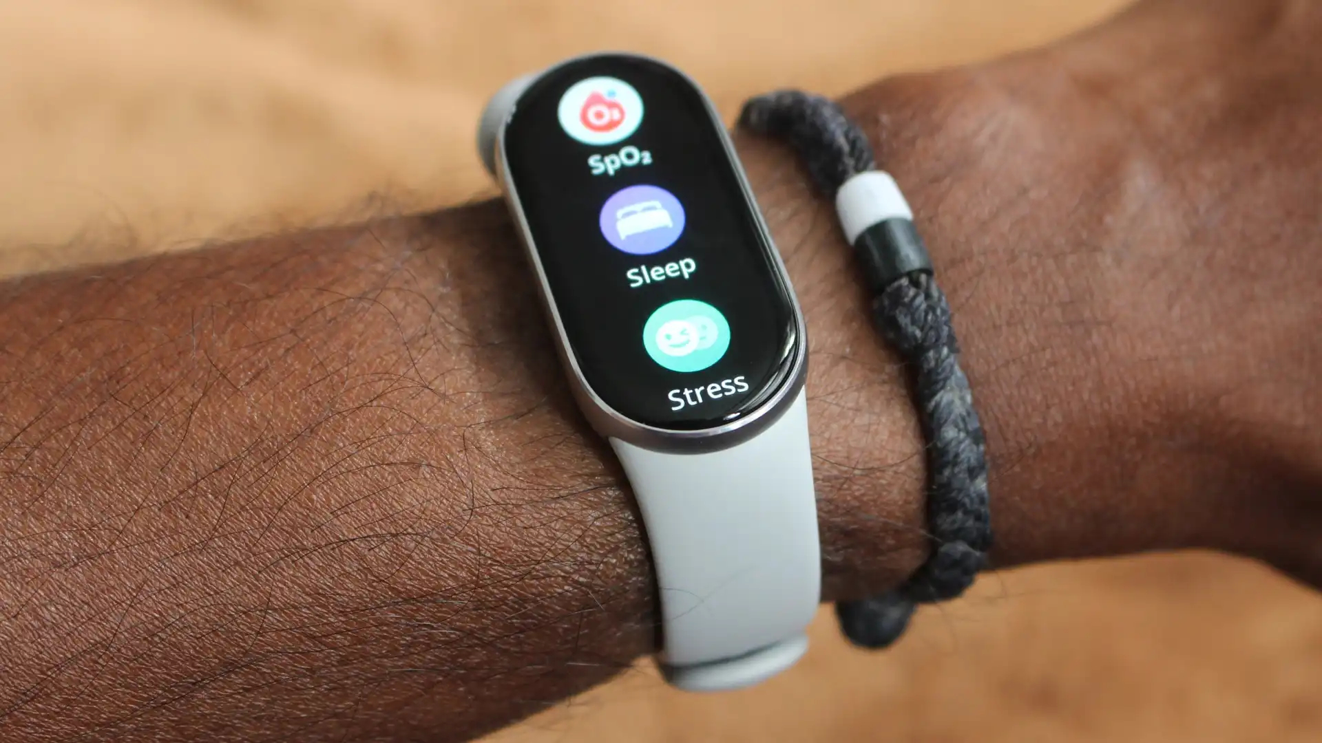 Huawei Band 10 hay Xiaomi Smart Band 10: Đâu là chân ái trợ thủ sức khỏe cho người Việt?- Ảnh 2.