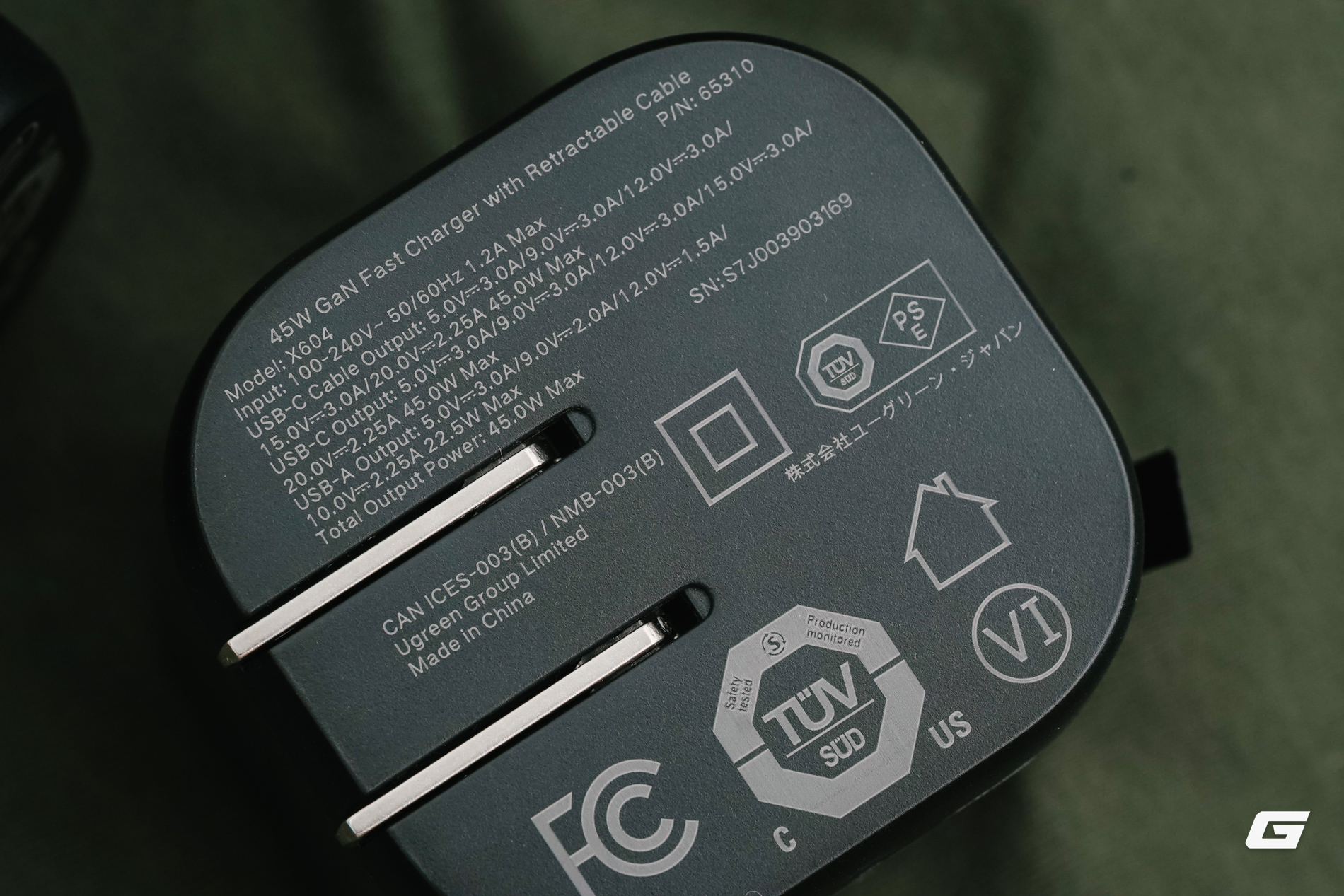 Củ Sạc Ugreen Tích Hợp Dây Rút: Gọn Gàng, Đa Năng, Sạc Nhanh Đến 100W, Giá Chỉ Vài Trăm Ngàn Đồng Ai Cũng Mua Được- Ảnh 11. Củ Sạc Ugreen Tích Hợp Dây Rút: Gọn Gàng, Đa Năng, Sạc Nhanh Đến 100W, Giá Chỉ Vài Trăm Ngàn Đồng Ai Cũng Mua Được- Ảnh 11.
