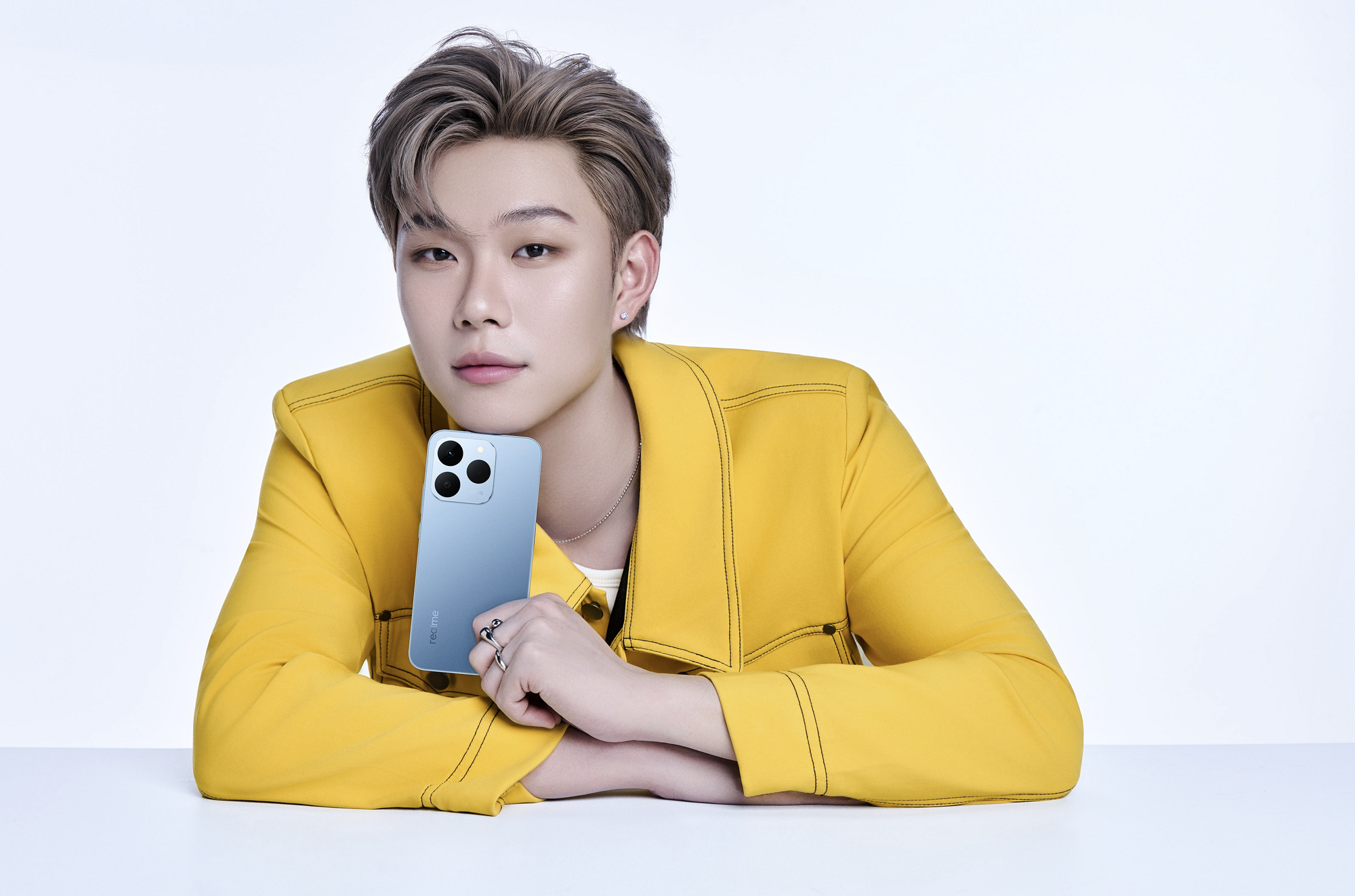 realme ra mắt AI Edit Genie: mở kỷ nguyên chỉnh sửa ảnh bằng giọng nói trên realme 15 Series- Ảnh 3. realme ra mắt AI Edit Genie: mở kỷ nguyên chỉnh sửa ảnh bằng giọng nói trên realme 15 Series- Ảnh 3.
