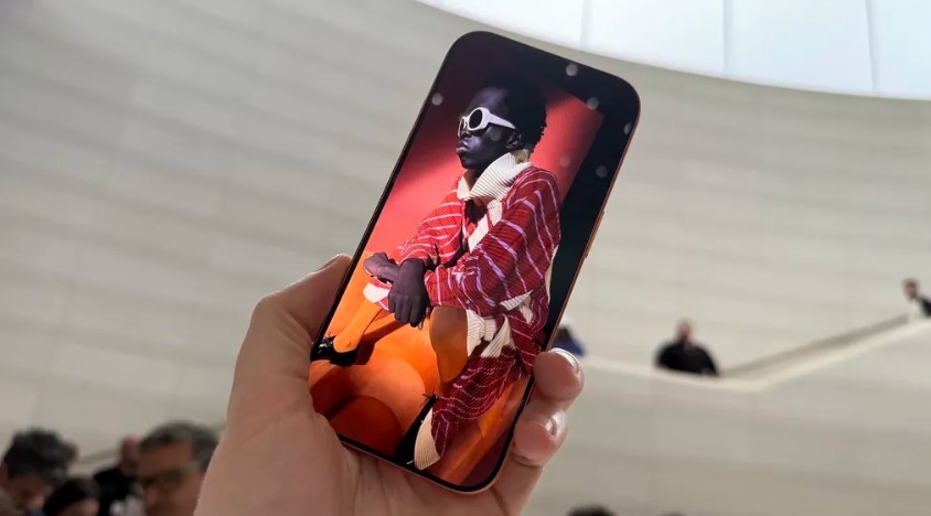 Thực hư chuyện iPhone 17 mạnh hơn 80% so với iPhone 15 ra sao?- Ảnh 2.