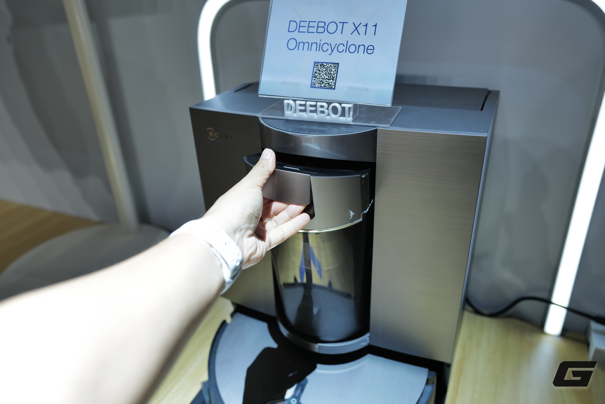 Thị trường Việt Nam đón chào robot hút bụi đầu tiên thân thiện với môi trường: Không túi đựng rác, 1 lần sạc làm sạch được 1.000m2- Ảnh 7.