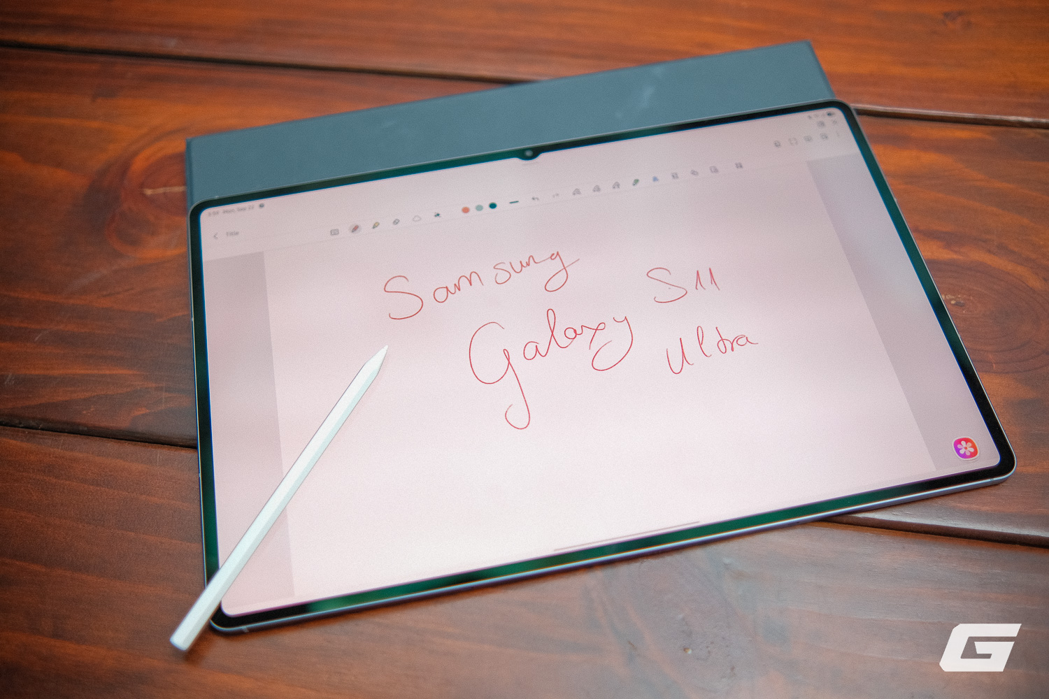 Trên tay Samsung Galaxy Tab S11 Ultra: Màn hình 14.6 inch siêu đẹp, thiết kế mỏng nhẹ, pin lớn và DeX mới nâng cấp- Ảnh 16.