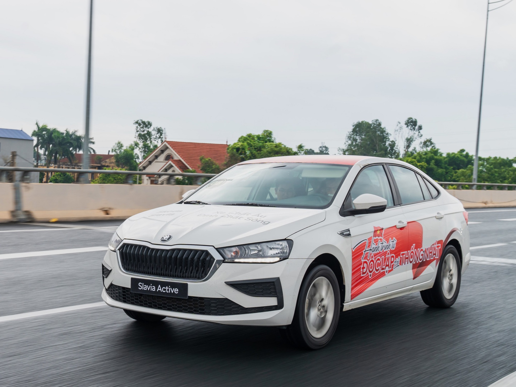 ‘Thiếu ADAS không phải lý do từ chối mẫu xe ngon và đáng mua cả lô như Skoda Slavia’- Ảnh 4. ‘Thiếu ADAS không phải lý do từ chối mẫu xe ngon và đáng mua cả lô như Skoda Slavia’- Ảnh 4.