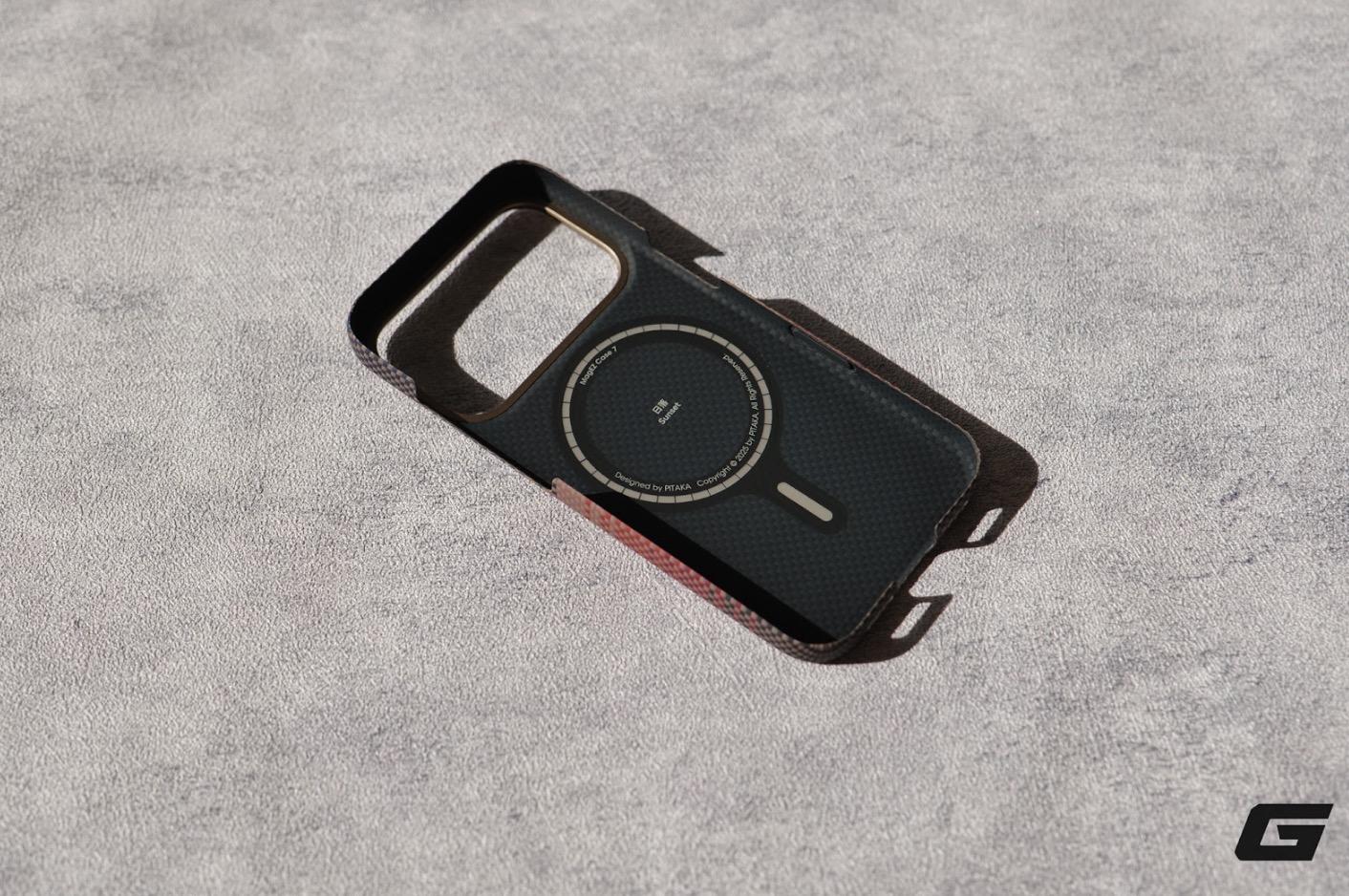 Trên tay ốp PITAKA Ultra Slim và Vòng MagEZ Grip 3: Bộ đôi 2.7 triệu cho iPhone 17 có gì đặc biệt?- Ảnh 9.