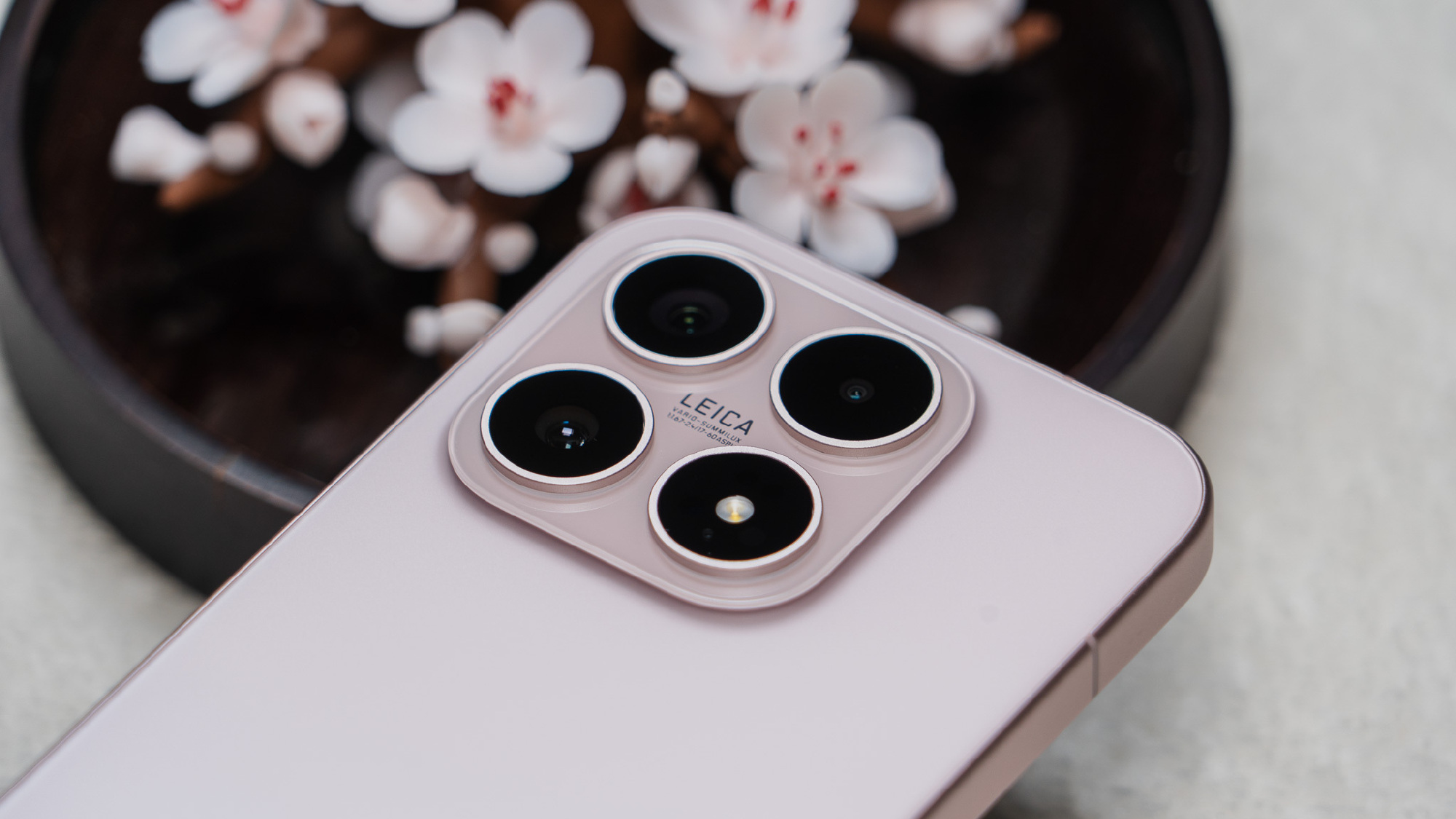 Trên tay Xiaomi 17: Smartphone nhỏ gọn cầm "sướng tay" nhất, chip Snapdragon 8 Elite Gen 5, pin 7.000mAh, giá chỉ hơn 16 triệu đồng- Ảnh 9.