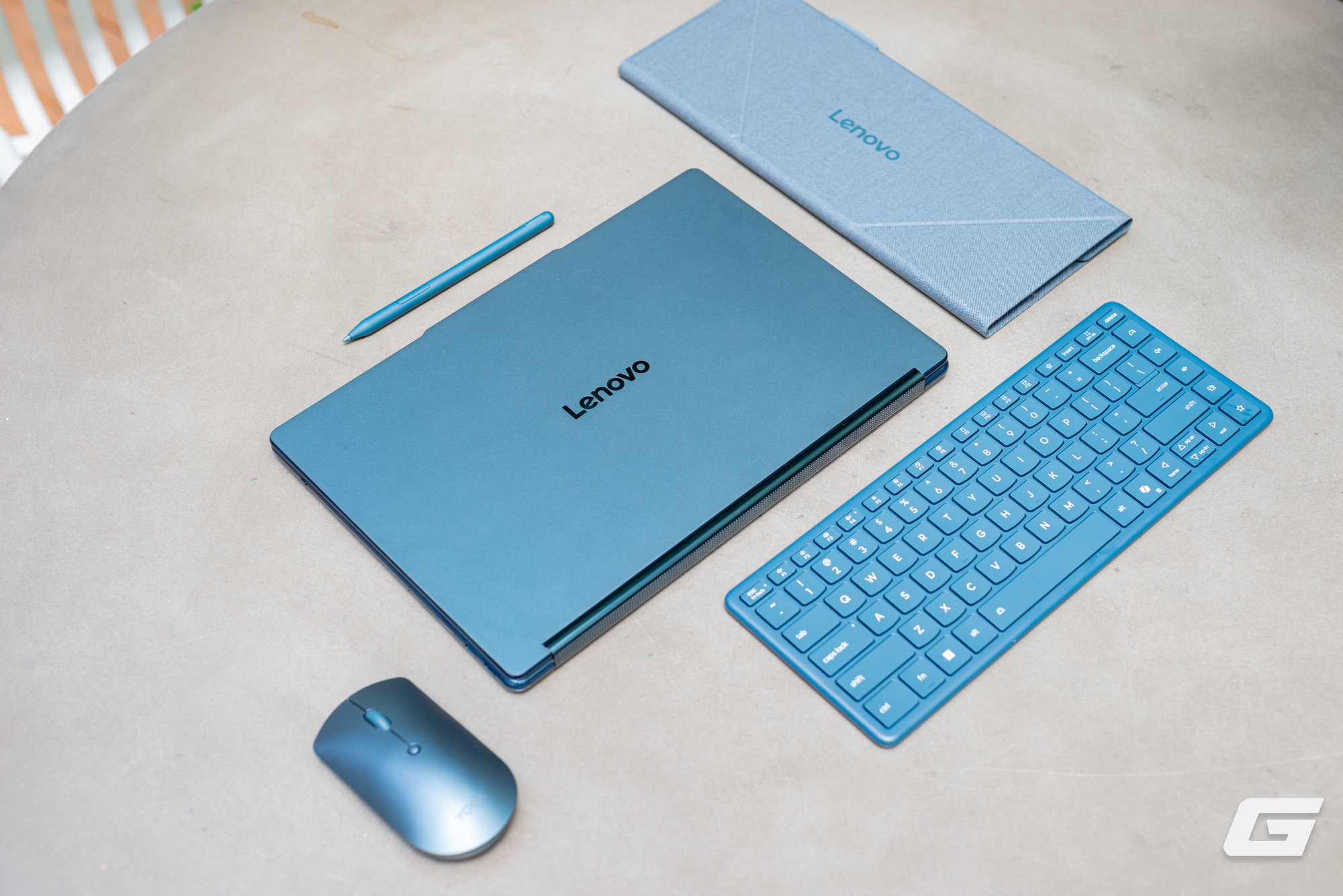 Trải nghiệm nhanh Lenovo Yoga Book 9i Gen 10: Màn hình kép, hiệu năng cao cùng loạt trải nghiệm sáng tạo linh hoạt, ai sẽ là người cần?- Ảnh 9. Trải nghiệm nhanh Lenovo Yoga Book 9i Gen 10: Màn hình kép, hiệu năng cao cùng loạt trải nghiệm sáng tạo linh hoạt, ai sẽ là người cần?- Ảnh 9.