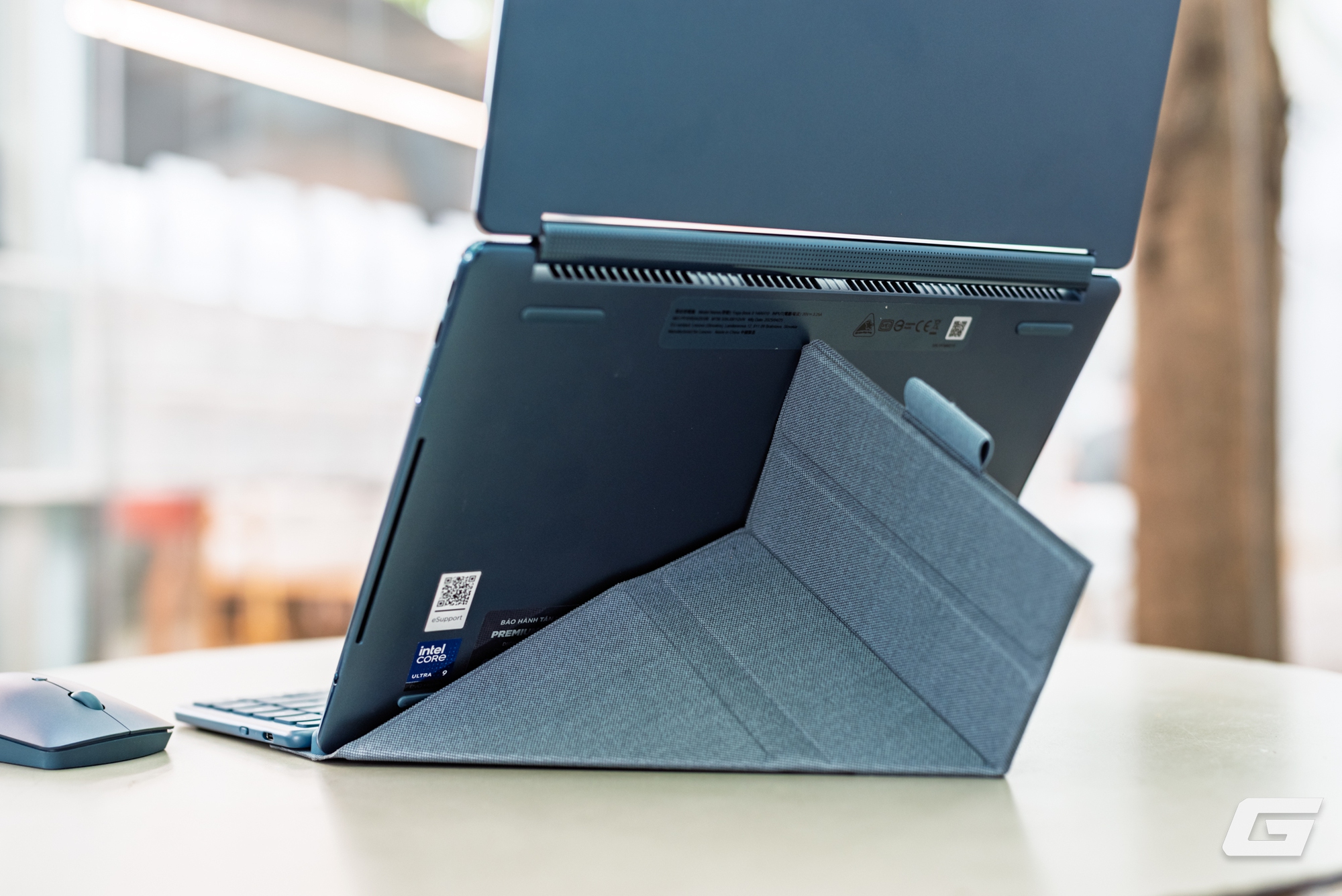 Trải nghiệm nhanh Lenovo Yoga Book 9i Gen 10: Màn hình kép, hiệu năng cao cùng loạt trải nghiệm sáng tạo linh hoạt, ai sẽ là người cần?- Ảnh 16. Trải nghiệm nhanh Lenovo Yoga Book 9i Gen 10: Màn hình kép, hiệu năng cao cùng loạt trải nghiệm sáng tạo linh hoạt, ai sẽ là người cần?- Ảnh 16.