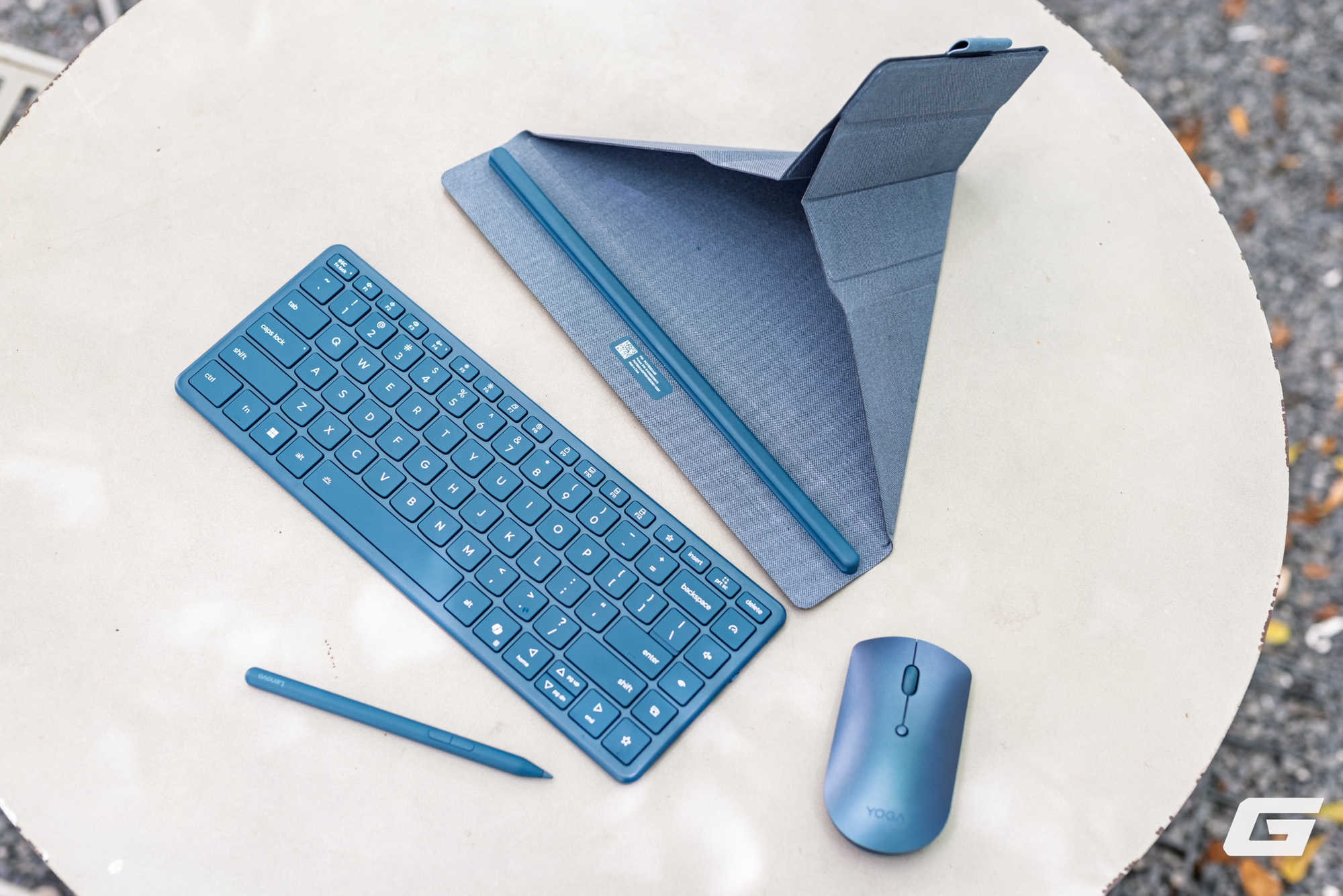 Trải nghiệm nhanh Lenovo Yoga Book 9i Gen 10: Màn hình kép, hiệu năng cao cùng loạt trải nghiệm sáng tạo linh hoạt, ai sẽ là người cần?- Ảnh 17. Trải nghiệm nhanh Lenovo Yoga Book 9i Gen 10: Màn hình kép, hiệu năng cao cùng loạt trải nghiệm sáng tạo linh hoạt, ai sẽ là người cần?- Ảnh 17.