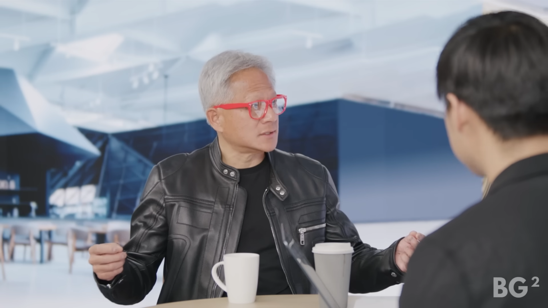 CEO NVIDIA cảnh báo khẩn: Ngành chip Trung Quốc chỉ còn cách Mỹ "vài nano giây"- Ảnh 1.
