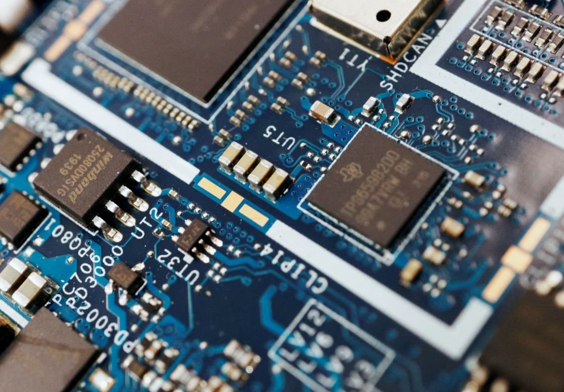 Vị thế 'vua chip' của Nvidia lung lay bởi loạt startup mới chỉ 5 năm tuổi của Trung Quốc- Ảnh 2. Vị thế 'vua chip' của Nvidia lung lay bởi loạt startup mới chỉ 5 năm tuổi của Trung Quốc- Ảnh 2.