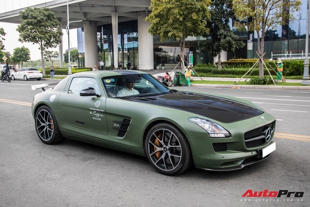 Mercedes-Benz 300 SL triệu đô bất ngờ xuất hiện tại Việt Nam, CĐM lập tức gọi tên một người xứng đáng làm chủ nhân siêu phẩm- Ảnh 10. Mercedes-Benz 300 SL triệu đô bất ngờ xuất hiện tại Việt Nam, CĐM lập tức gọi tên một người xứng đáng làm chủ nhân siêu phẩm- Ảnh 10.