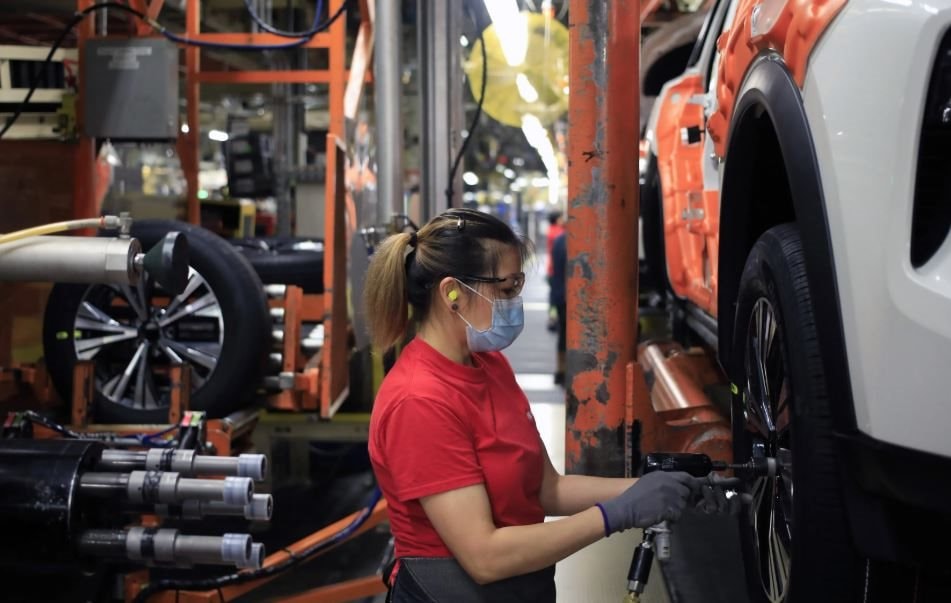 Nissan cân nhắc bán trụ sở công ty vì quá khó khăn- Ảnh 2. Nissan cân nhắc bán trụ sở công ty vì quá khó khăn- Ảnh 2.