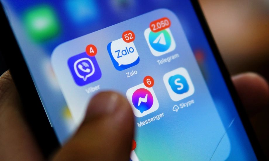 Một tính năng trên Zalo, Messenger giúp người dùng nhắn tin thoải mái không lo bị đọc trộm- Ảnh 1. Một tính năng trên Zalo, Messenger giúp người dùng nhắn tin thoải mái không lo bị đọc trộm- Ảnh 1.