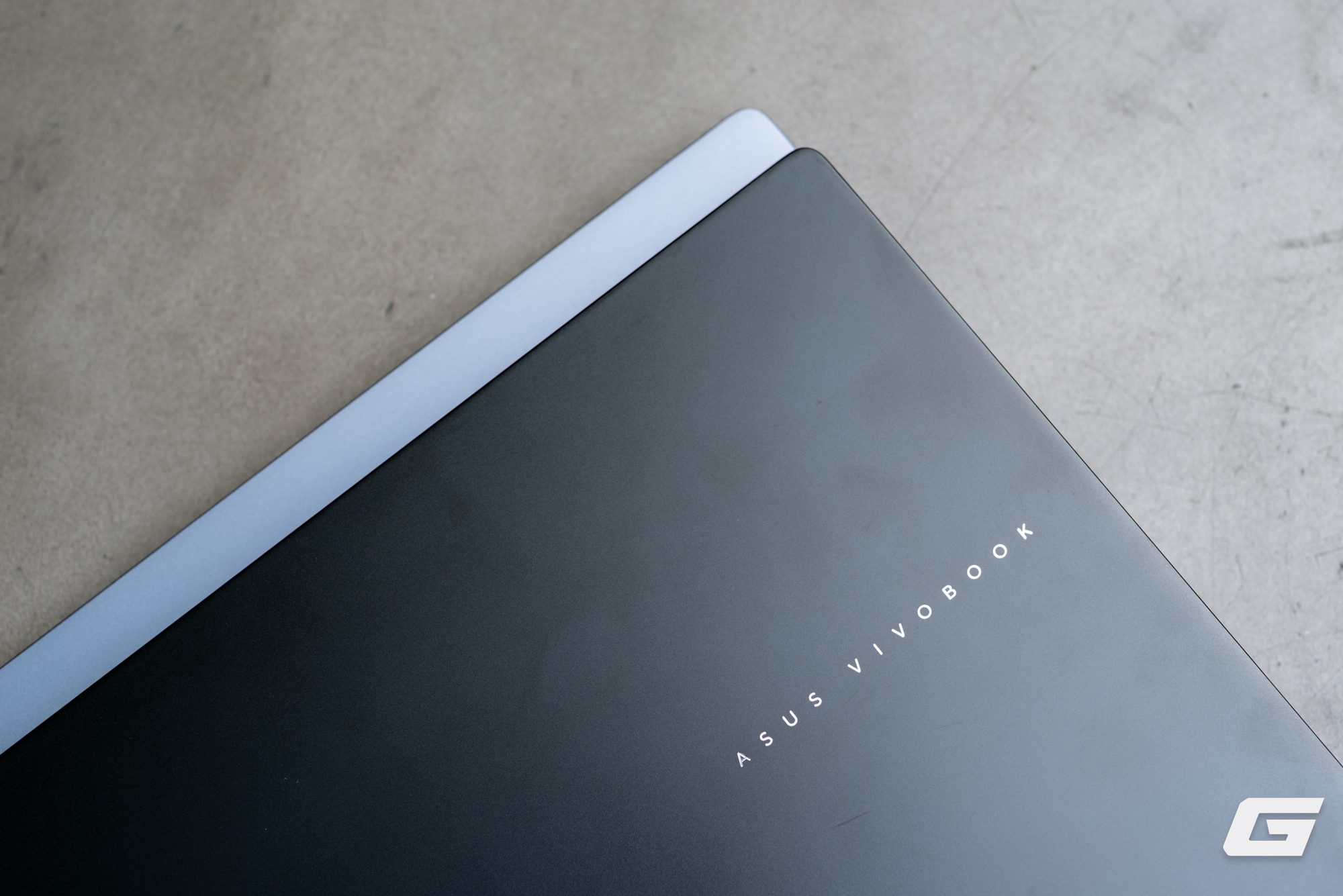 Đây là bộ đôi ASUS Vivobook S5: Kẻ thì intel, người lại AMD, 14 hay 16 inch cho mùa tựu trường?- Ảnh 9. Đây là bộ đôi ASUS Vivobook S5: Kẻ thì intel, người lại AMD, 14 hay 16 inch cho mùa tựu trường?- Ảnh 9.