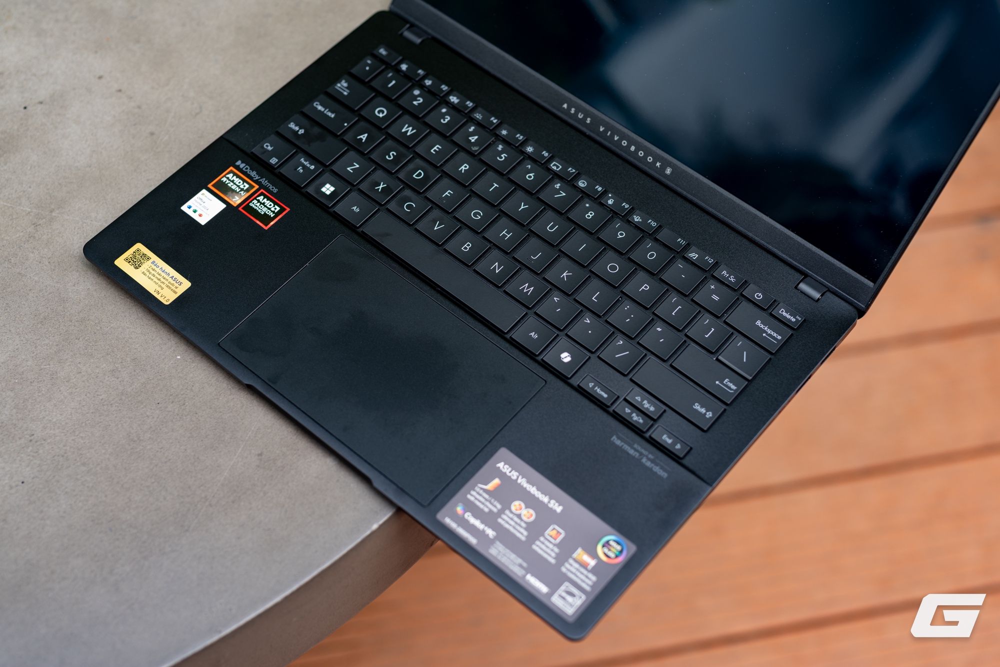 Đây là bộ đôi ASUS Vivobook S5: Kẻ thì intel, người lại AMD, 14 hay 16 inch cho mùa tựu trường?- Ảnh 11. Đây là bộ đôi ASUS Vivobook S5: Kẻ thì intel, người lại AMD, 14 hay 16 inch cho mùa tựu trường?- Ảnh 11.
