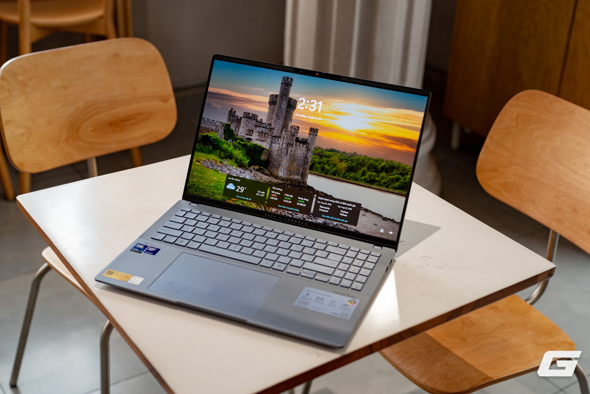 Đây là bộ đôi ASUS Vivobook S5: Kẻ thì intel, người lại AMD, 14 hay 16 inch cho mùa tựu trường?- Ảnh 17. Đây là bộ đôi ASUS Vivobook S5: Kẻ thì intel, người lại AMD, 14 hay 16 inch cho mùa tựu trường?- Ảnh 17.