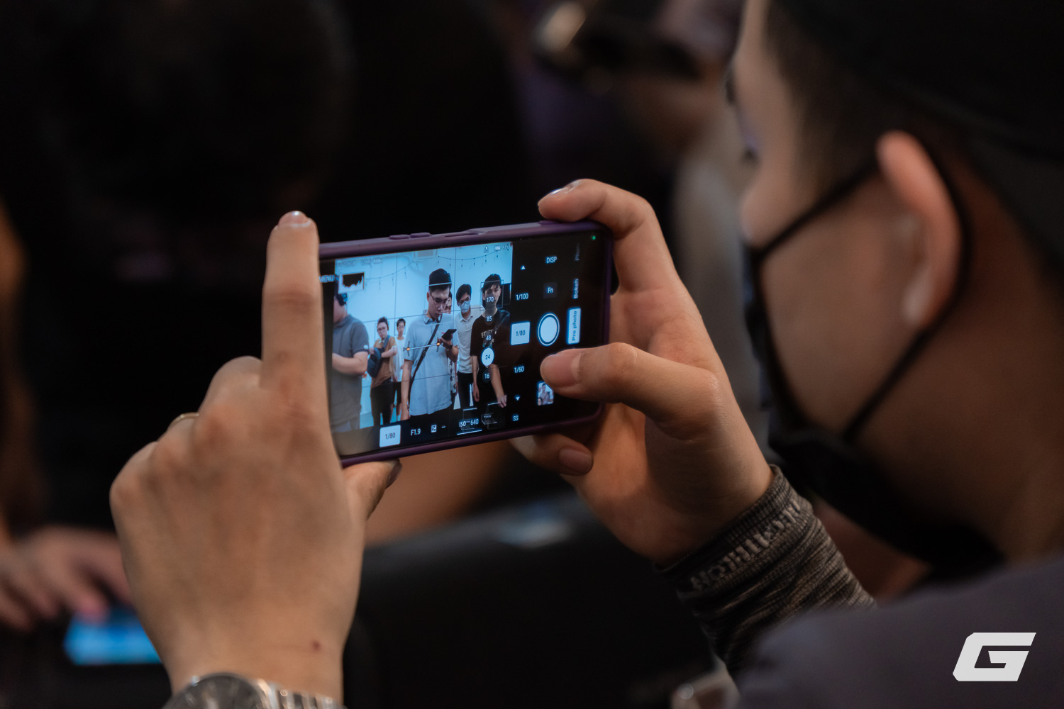 Xperia 1 VII bắt đầu bán tại Việt Nam: Giá 34.99 triệu, hứa hẹn pin 2 ngày, 4 lần cập nhật Android- Ảnh 3. Xperia 1 VII bắt đầu bán tại Việt Nam: Giá 34.99 triệu, hứa hẹn pin 2 ngày, 4 lần cập nhật Android- Ảnh 3.