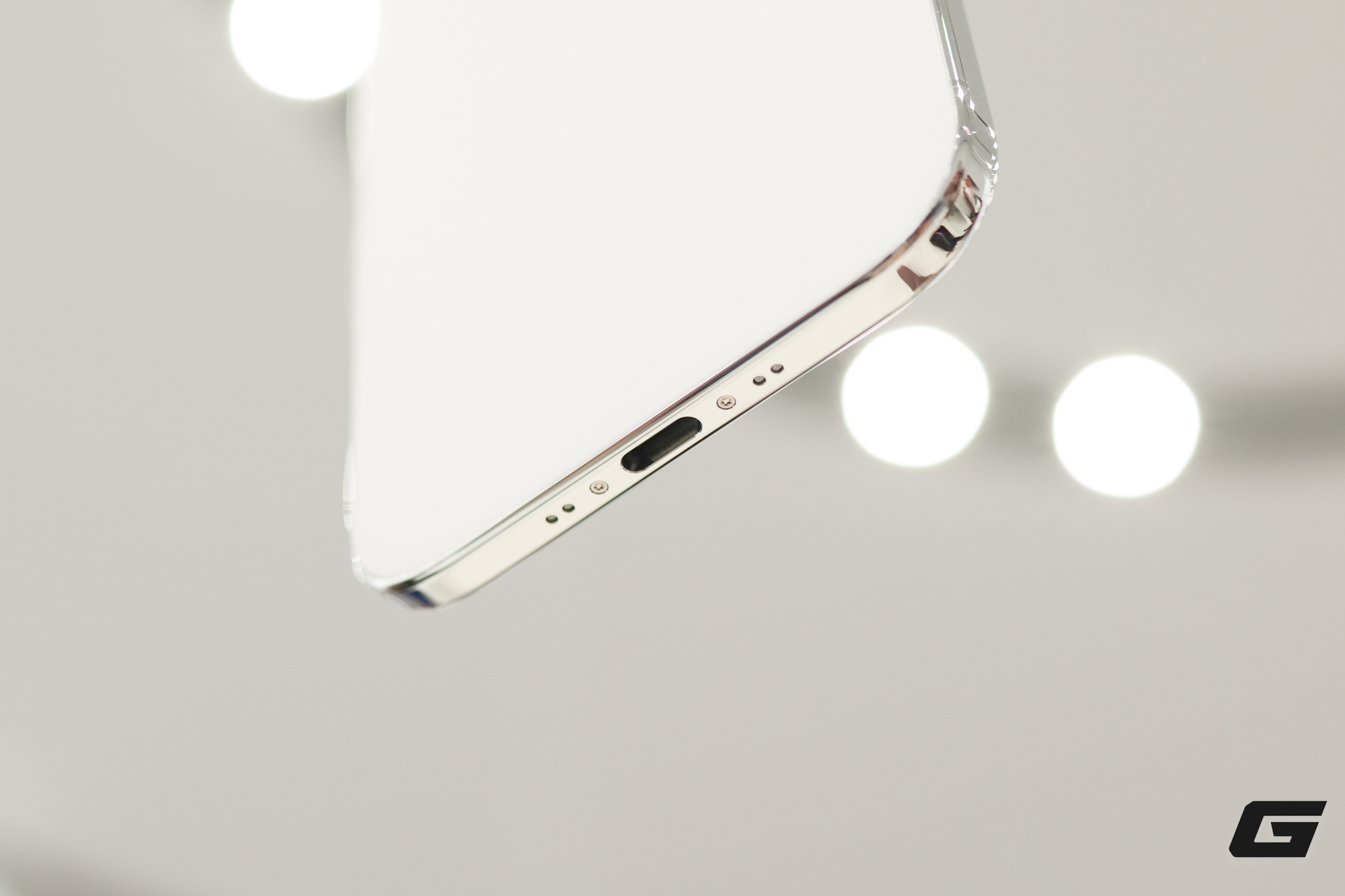Cận cảnh iPhone Air 