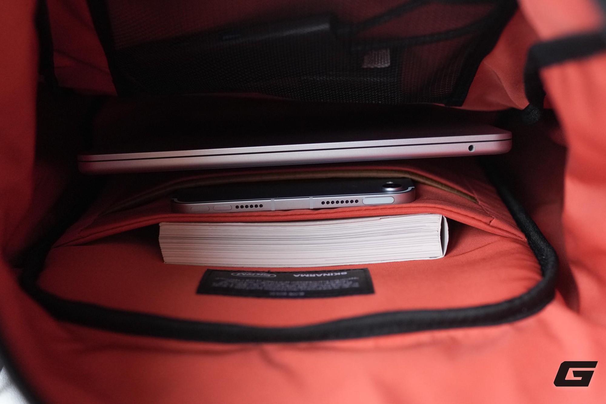 Trên tay Skinarma JAGER Backpack: Balo streetwear siêu ngầu đến từ Singapore- Ảnh 11.