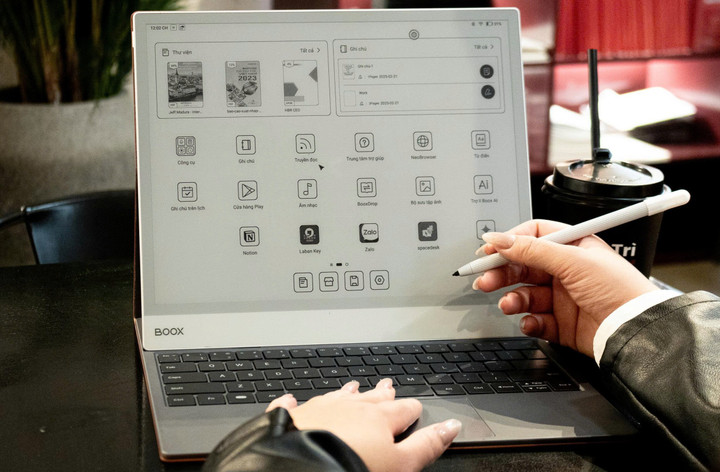 Điểm danh m&aacute;y đọc s&aacute;ch nổi bật năm 2025- Ảnh 3.