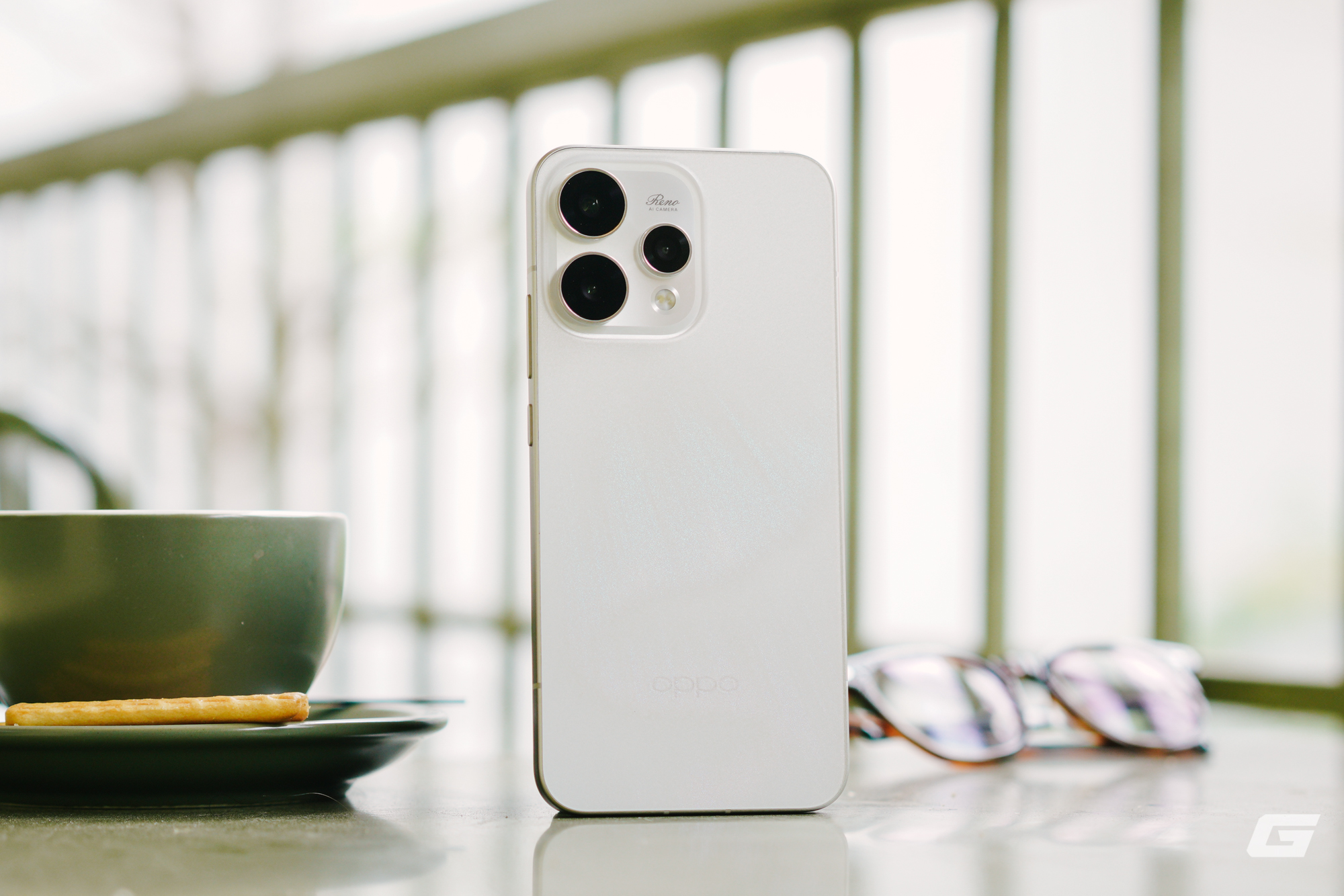 Trải nghiệm bộ đ&ocirc;i Reno15 v&agrave; Reno15 Pro: Mặt lưng "mưa sao băng", camera 200MP v&agrave; điều bất ngờ về hiệu năng đồ họa- Ảnh 4.