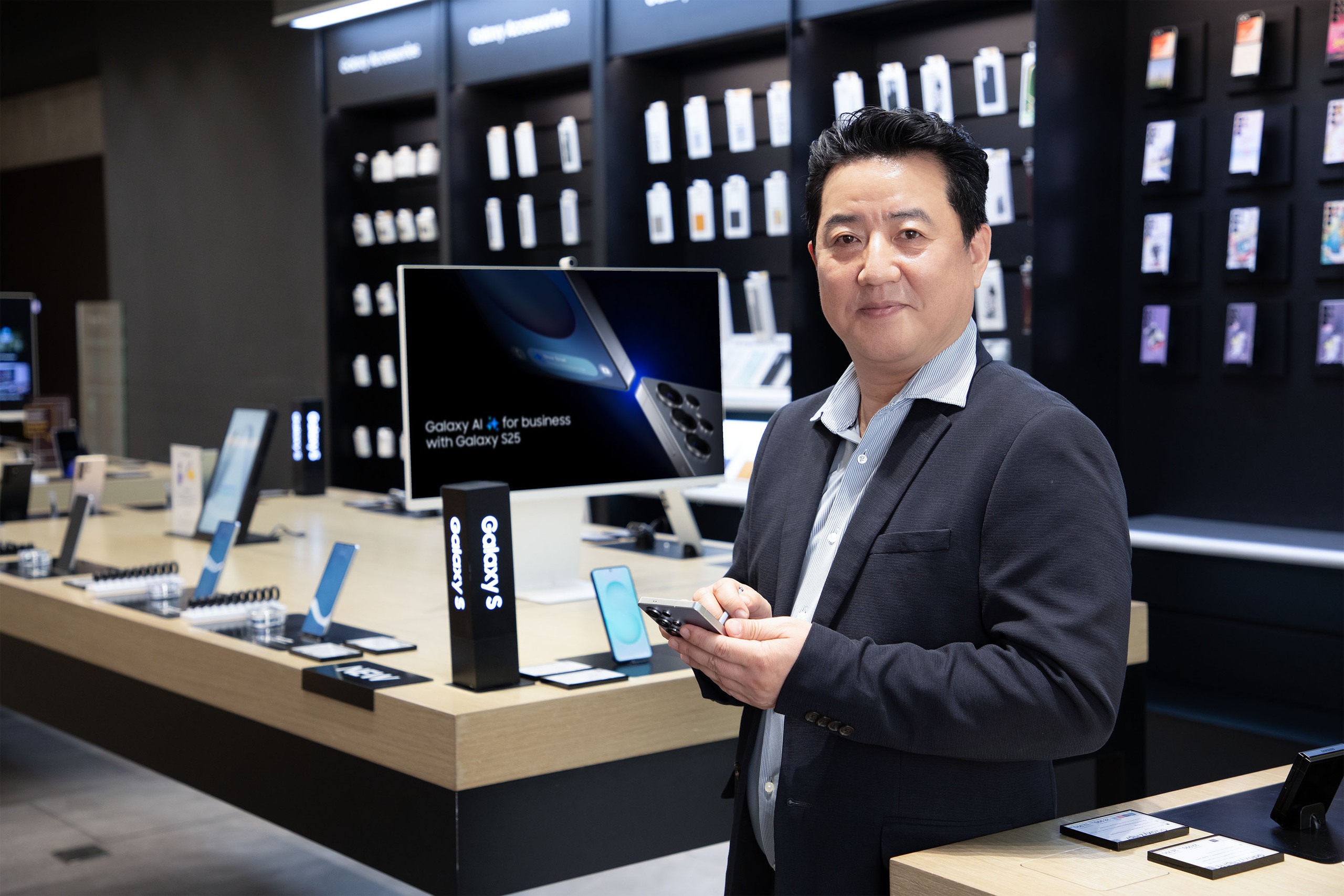 Trò chuyện cùng TGĐ Samsung Việt Nam: Trợ lý AI tiếng Việt với giao diện tiếng Việt sẽ có trong năm nay - Ảnh 4.
