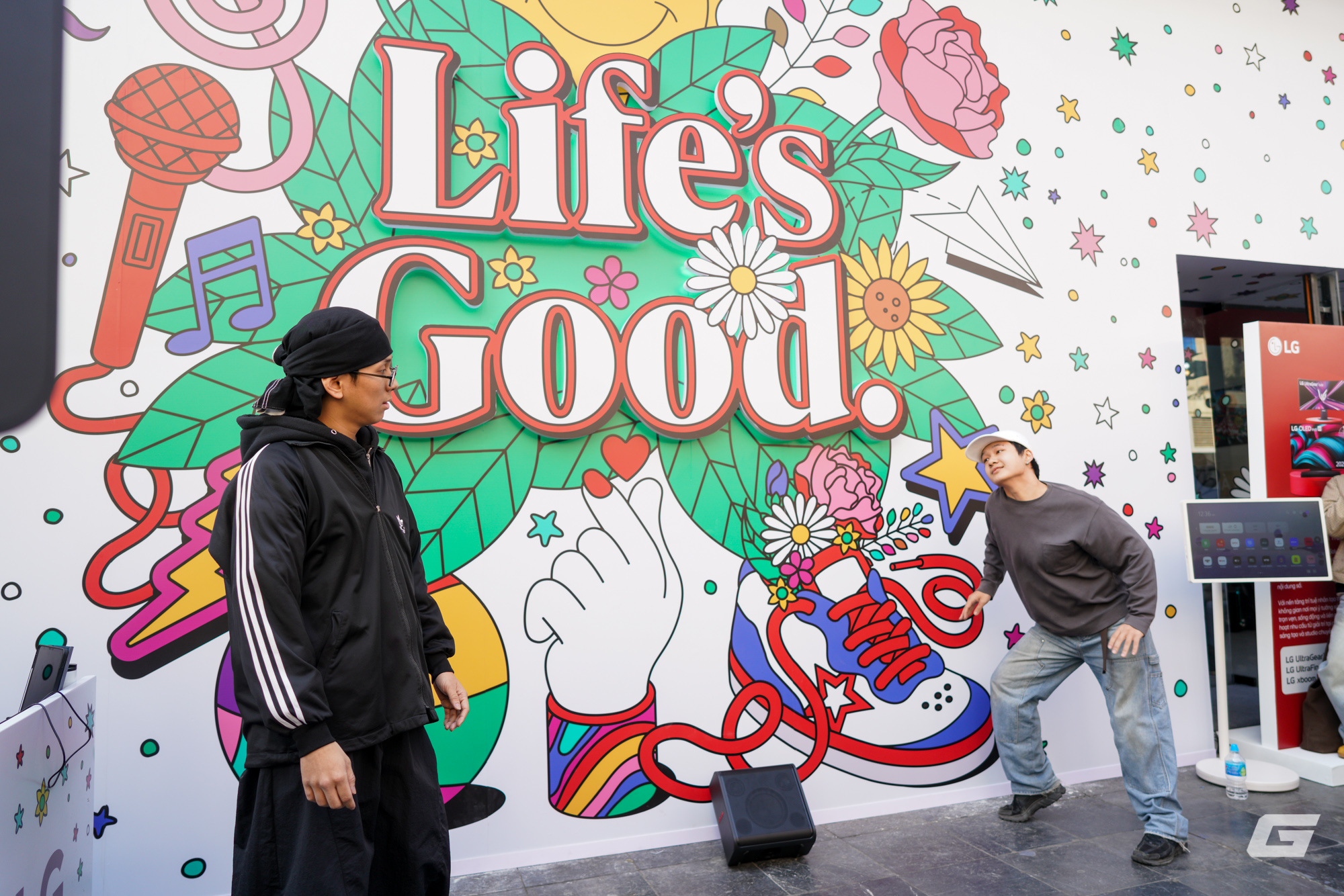 Dạo một v&ograve;ng LG x Creative Fest 2026: Nơi c&ocirc;ng nghệ biến th&agrave;nh chất liệu cho sự s&aacute;ng tạo- Ảnh 16.
