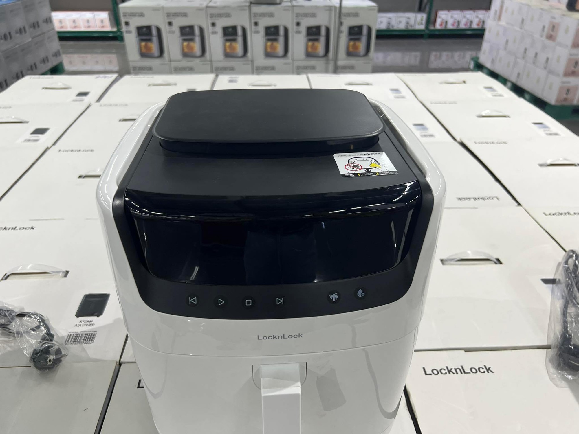 5 sai lầm khi d&ugrave;ng nồi chi&ecirc;n kh&ocirc;ng dầu khiến nồi nhanh hỏng, g&acirc;y hại sức khỏe- Ảnh 7.