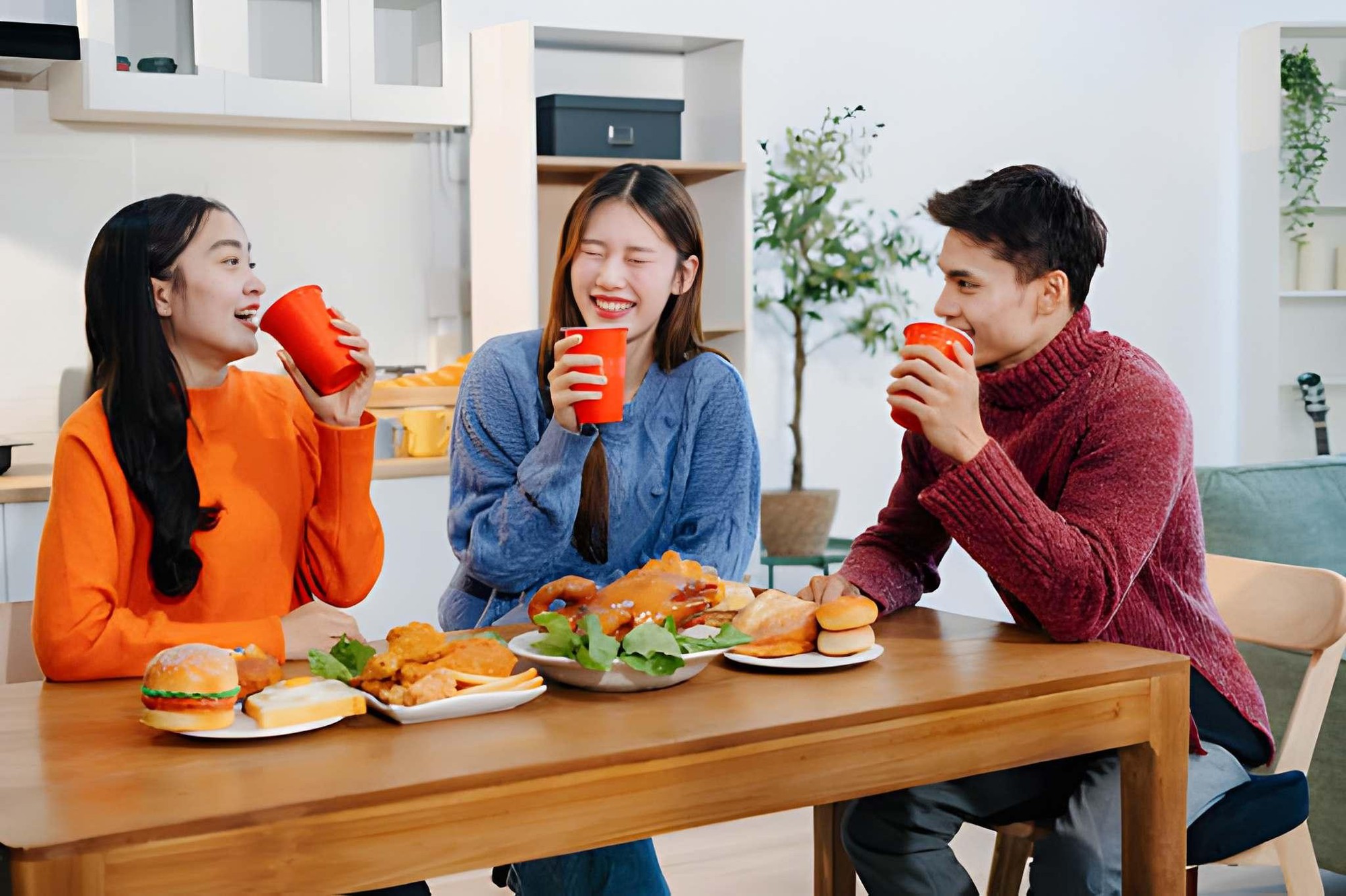 Dạo một vòng xem giới trẻ thường làm gì trong những ngày trước Tết - Ảnh 3. Dạo một vòng xem giới trẻ thường làm gì trong những ngày trước Tết - Ảnh 3.