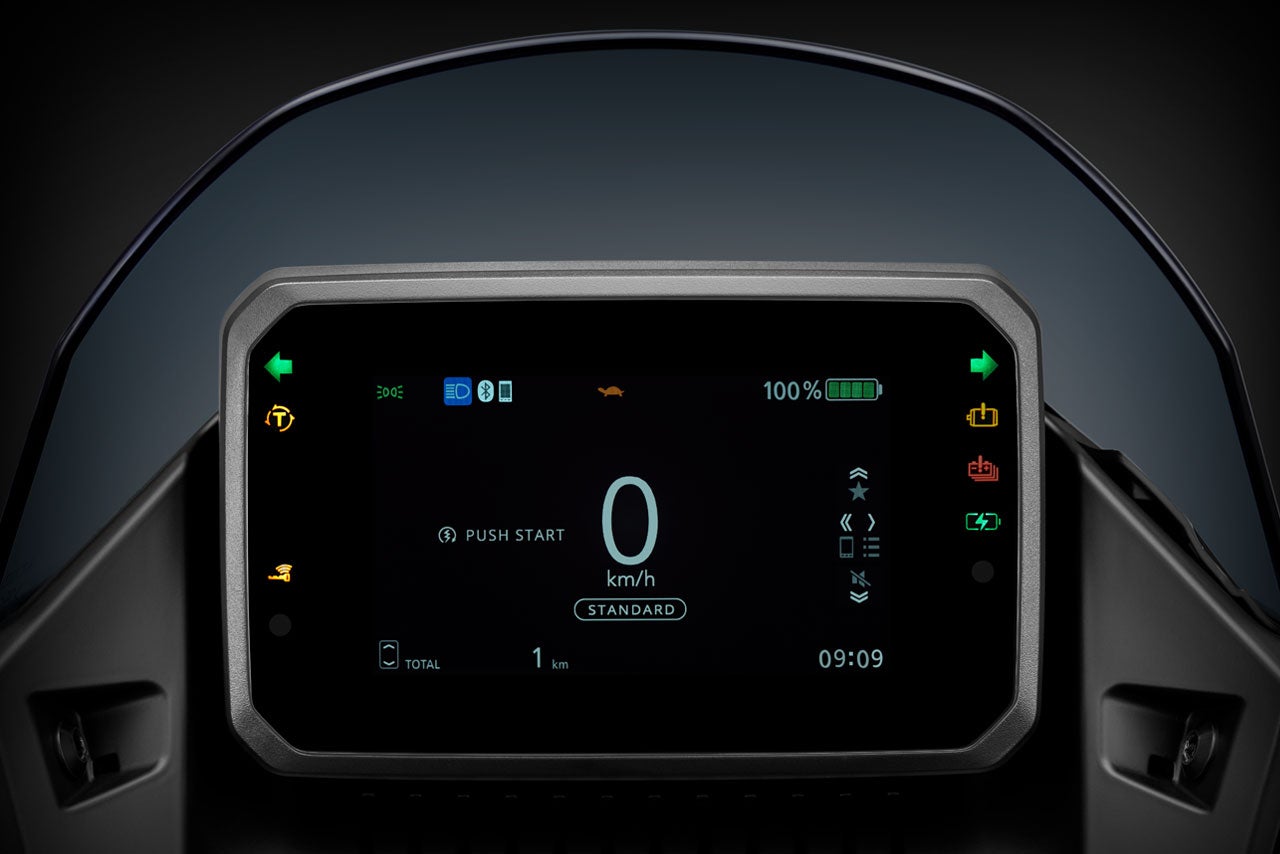 Honda bất ngờ tung xe m&aacute;y điện chạy 122km, sạc si&ecirc;u nhanh, pin LFP nhưng mức gi&aacute; g&acirc;y tranh c&atilde;i lớn- Ảnh 3.